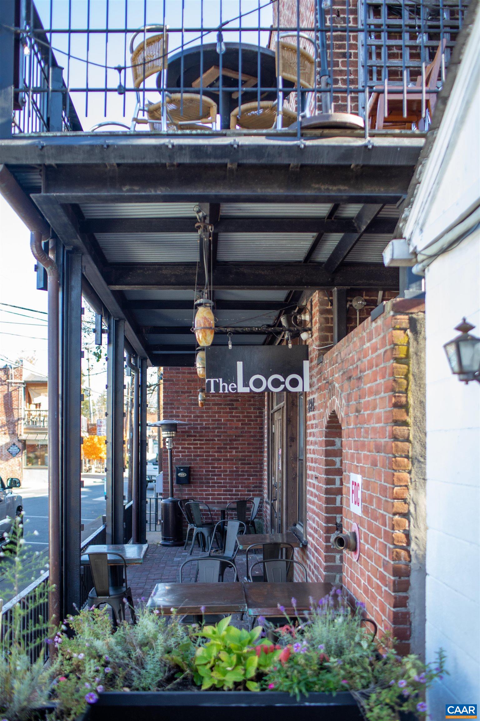 1000 DRUID AVE