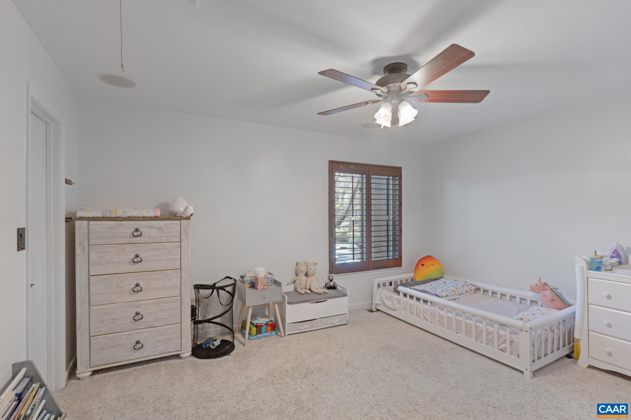 958 SUTTON CT