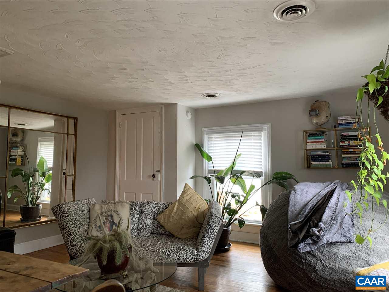 804 HINTON AVE Unit: B