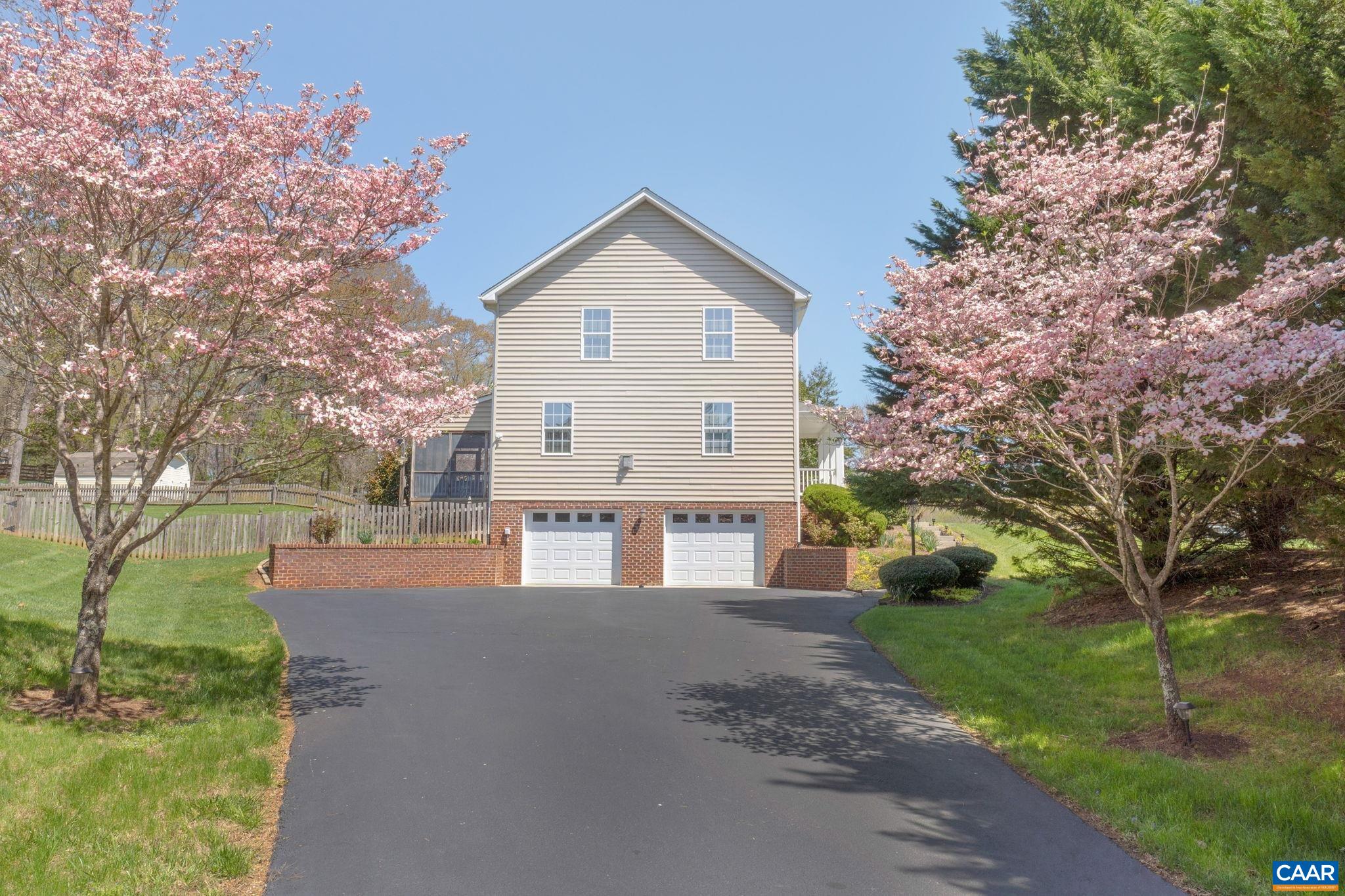 55 LAKE DR
