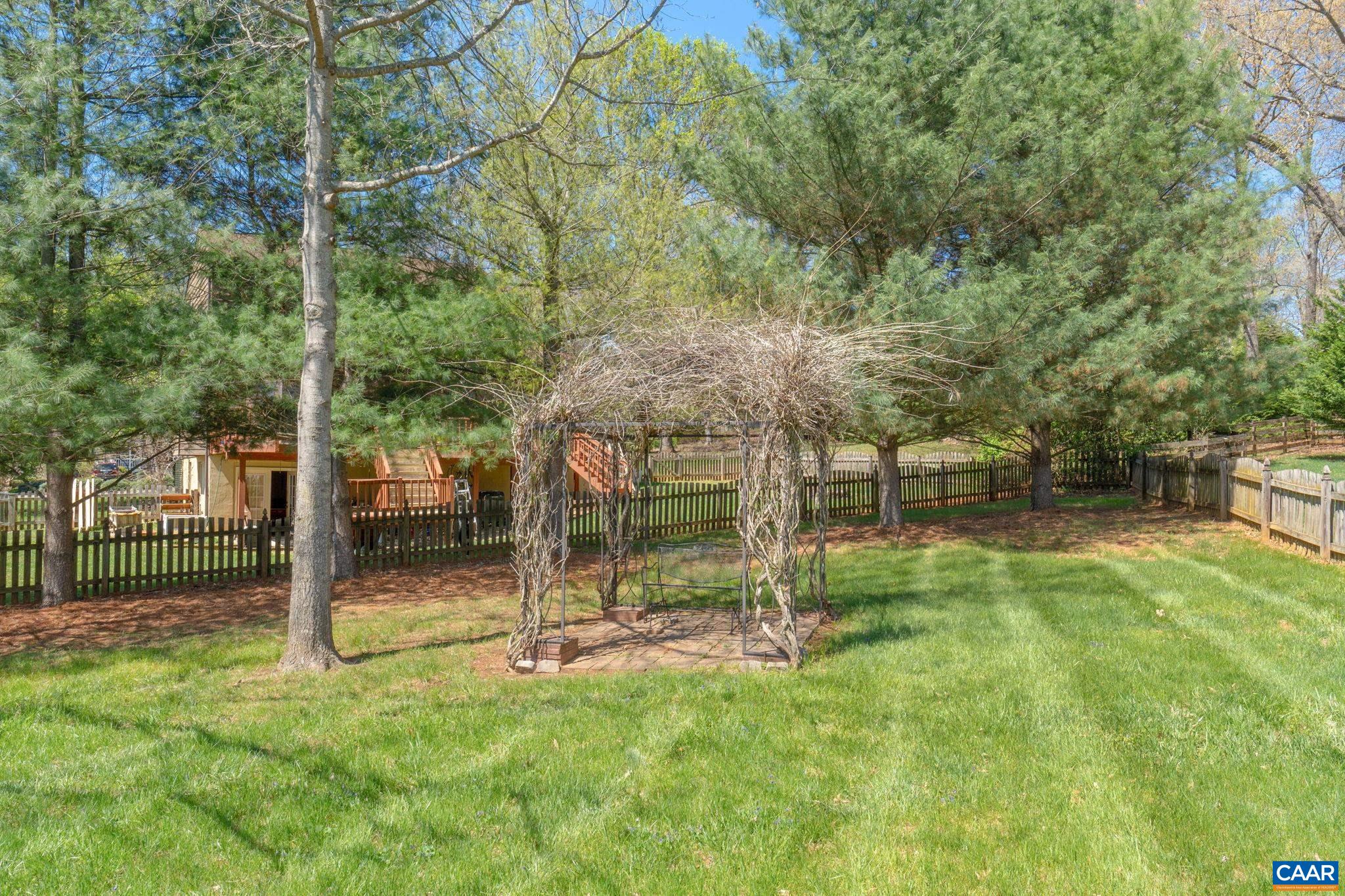 55 LAKE DR