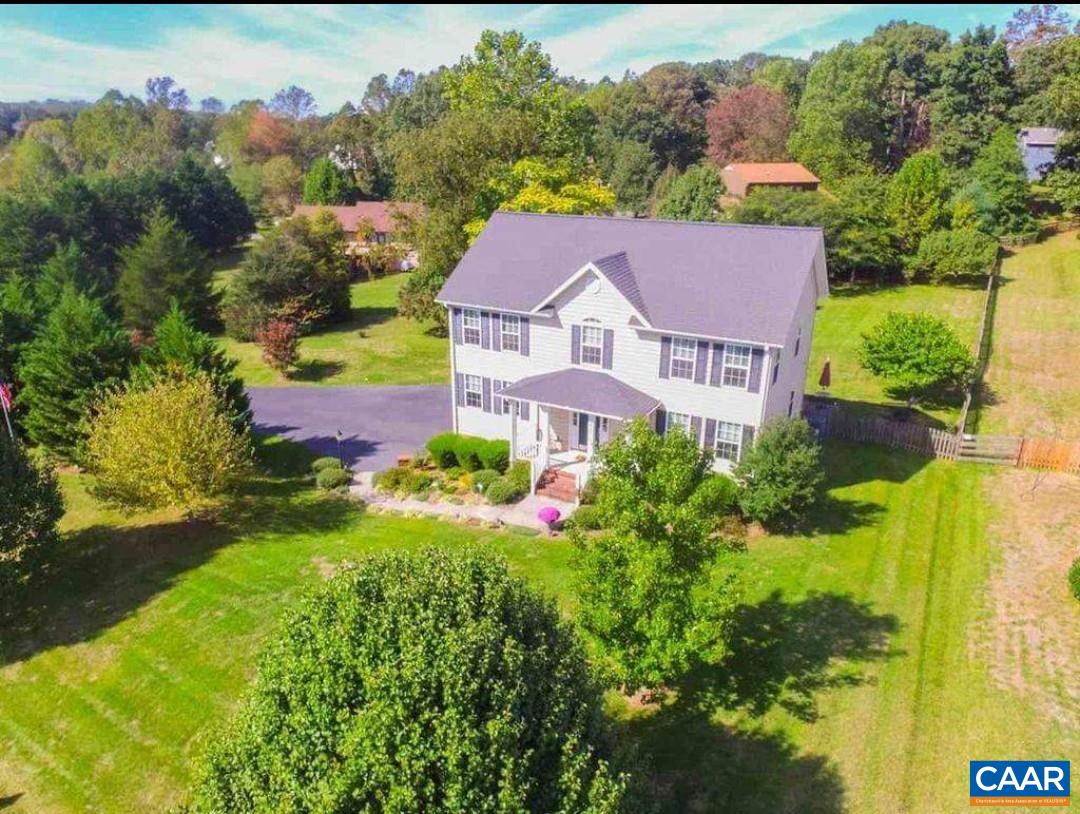 55 LAKE DR