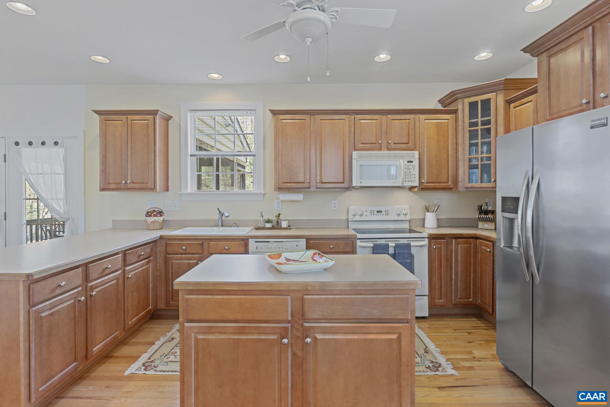 55 LAKE DR