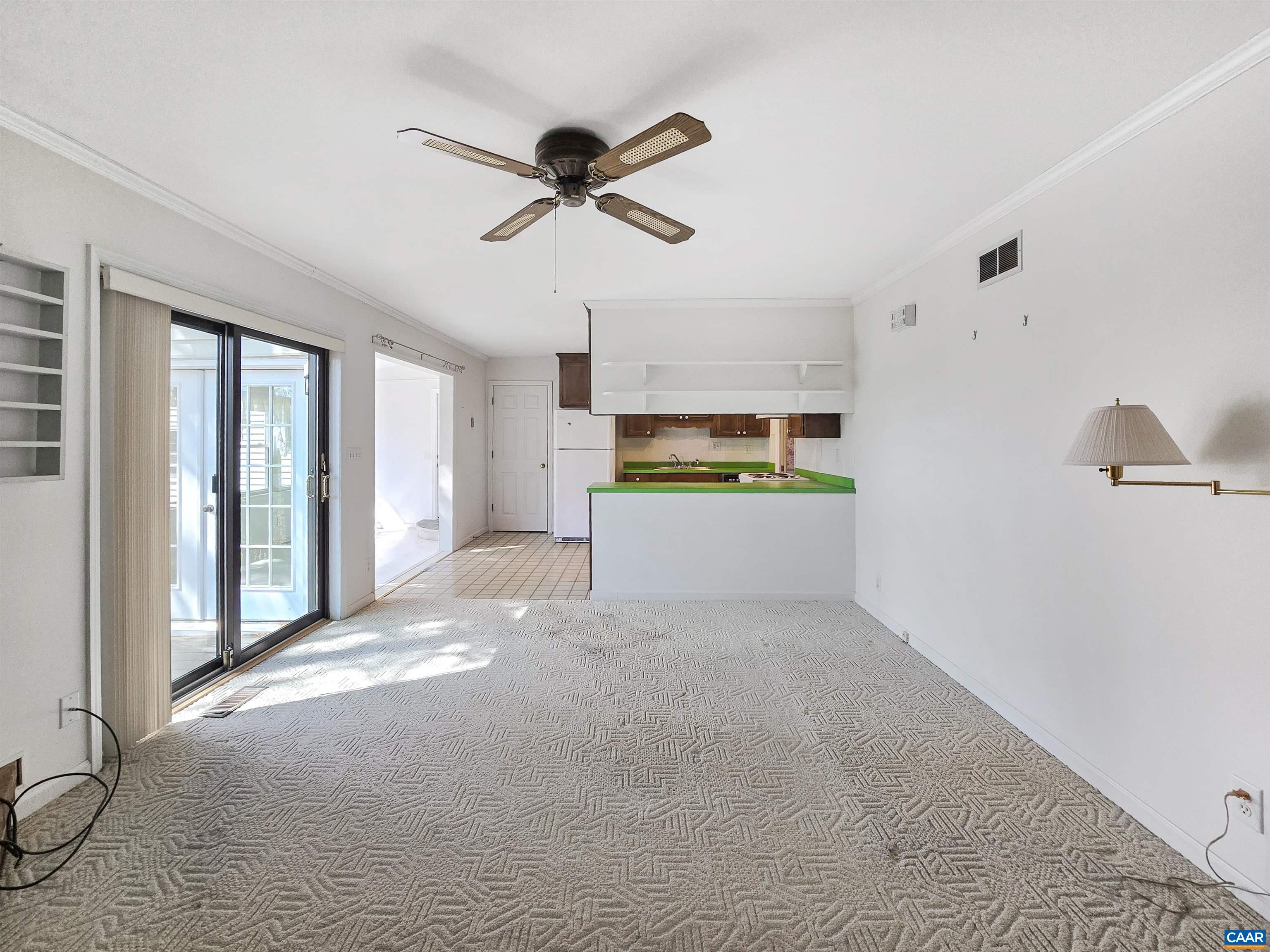 1129 VEGAS CT