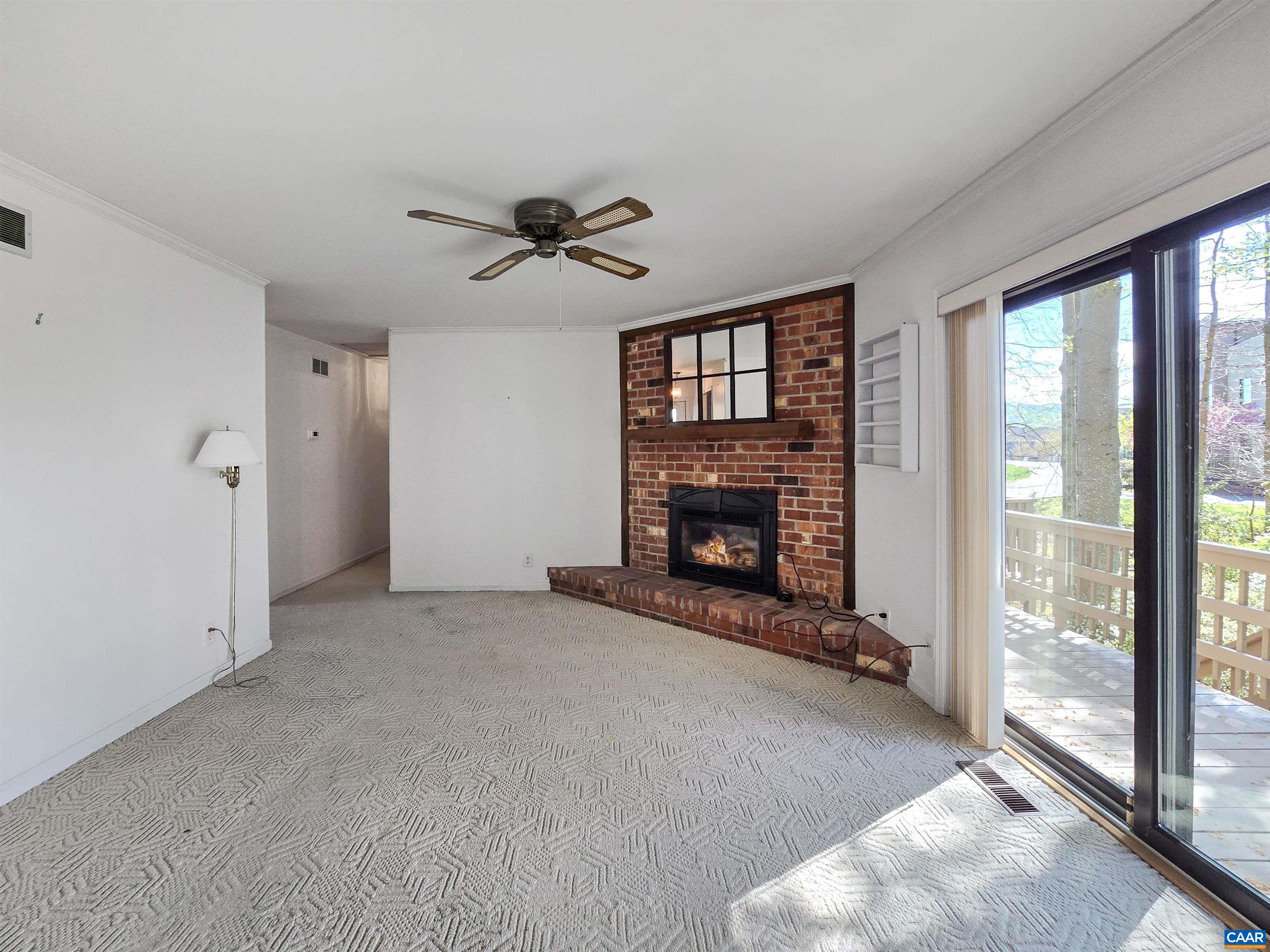 1129 VEGAS CT