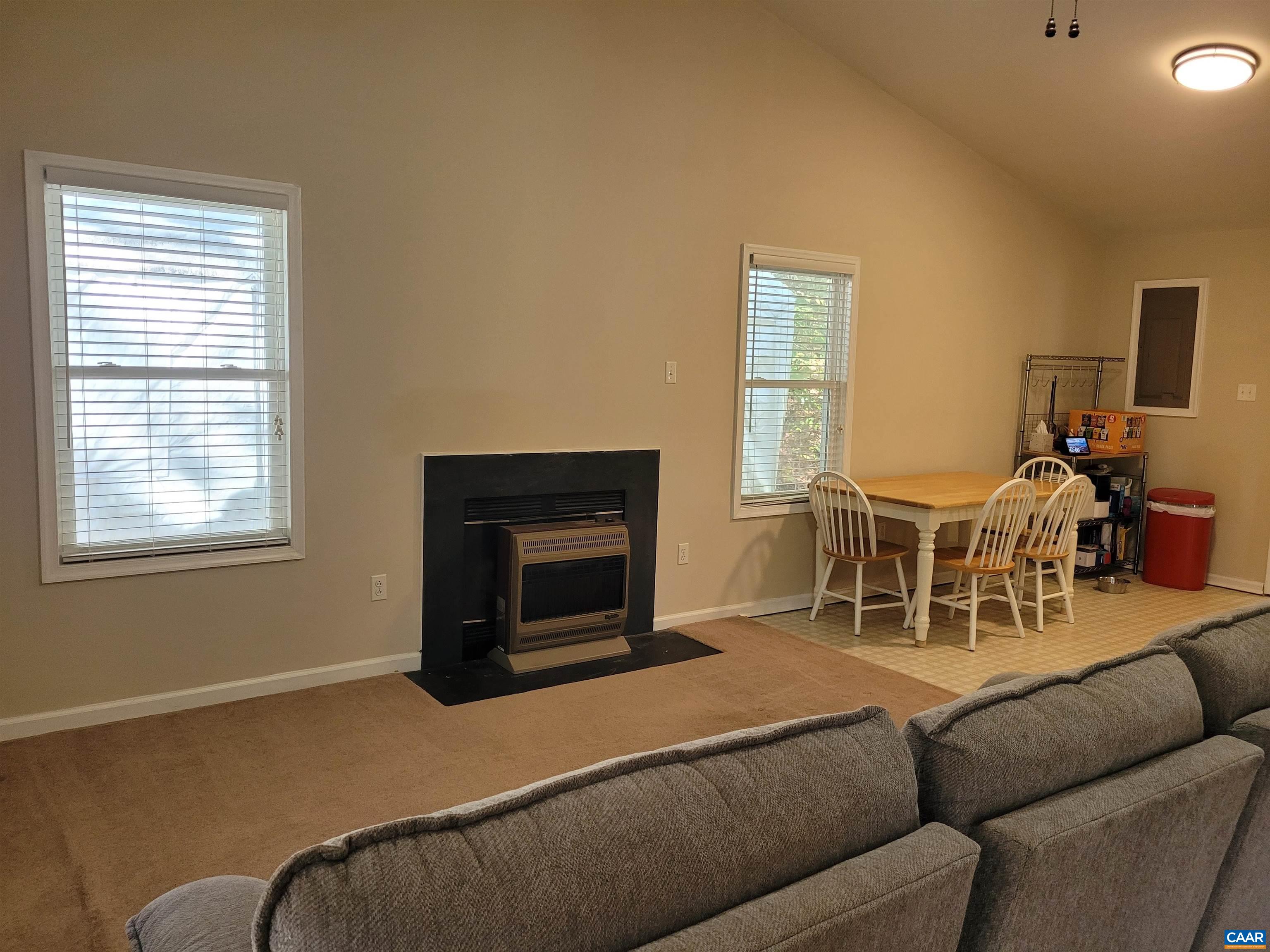 40 MARIGOLD RD