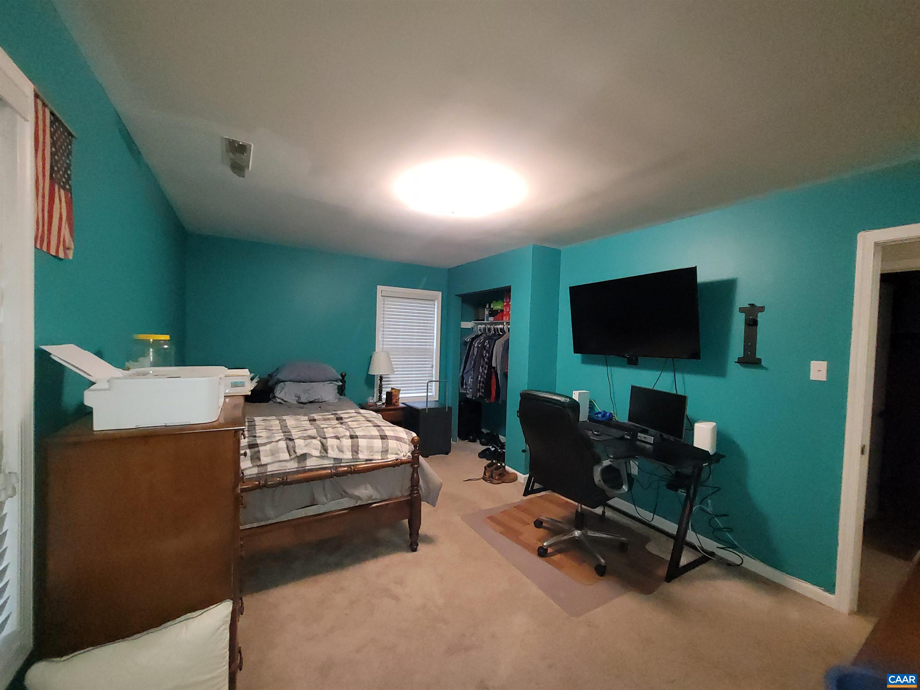 40 MARIGOLD RD