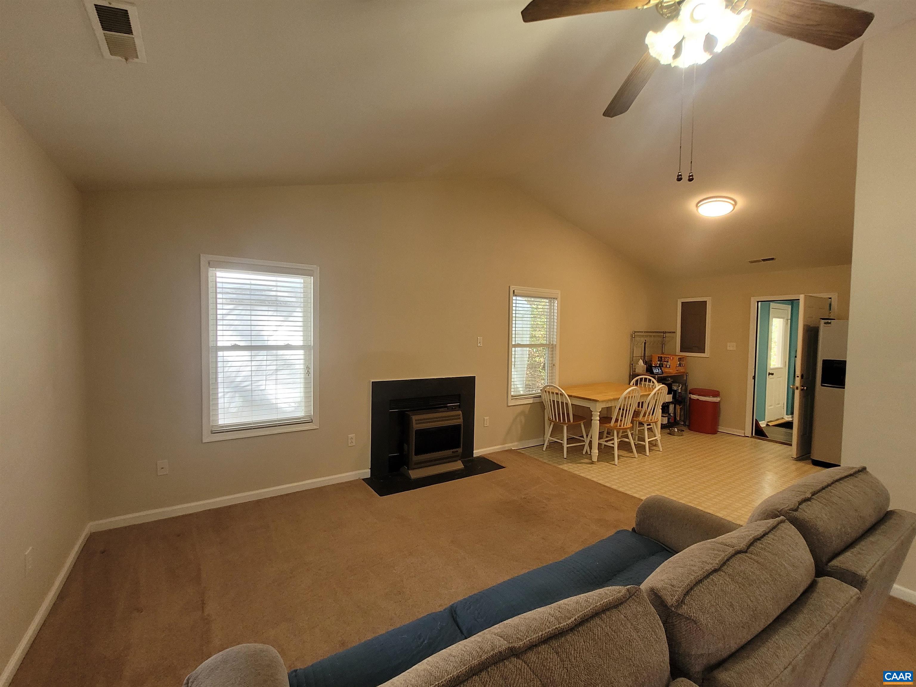40 MARIGOLD RD