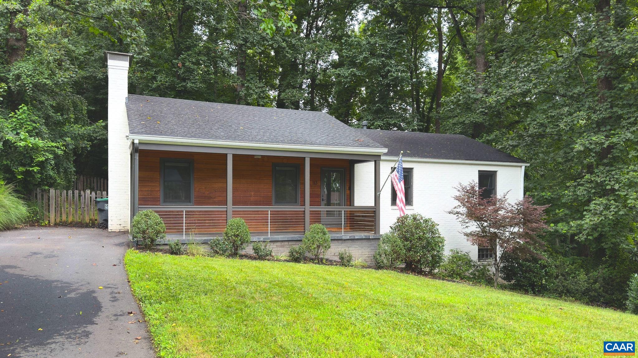 113 DENICE LN