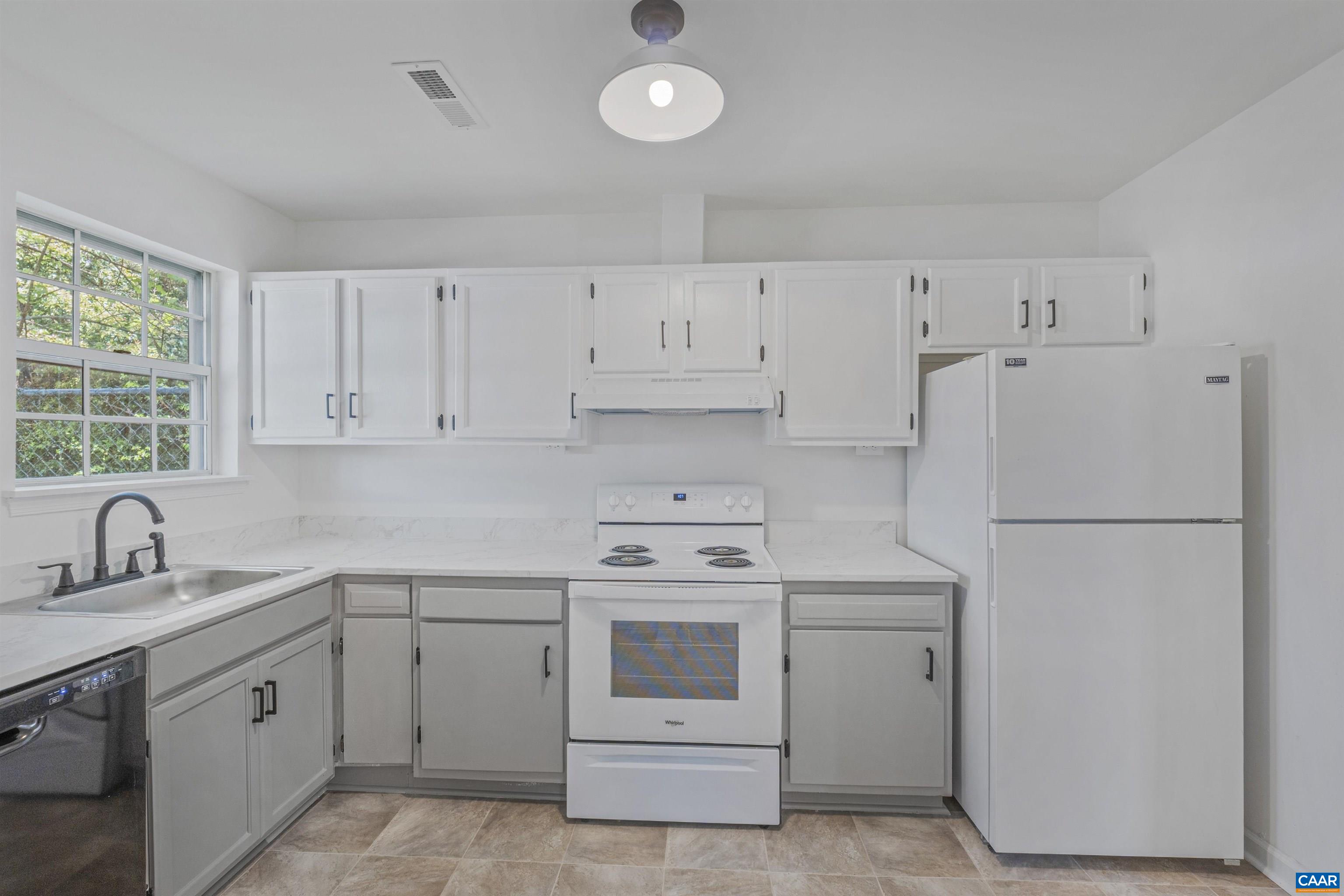 715 PROSPECT AVE
