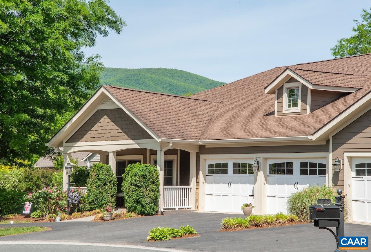 170 ROSEWOOD DR