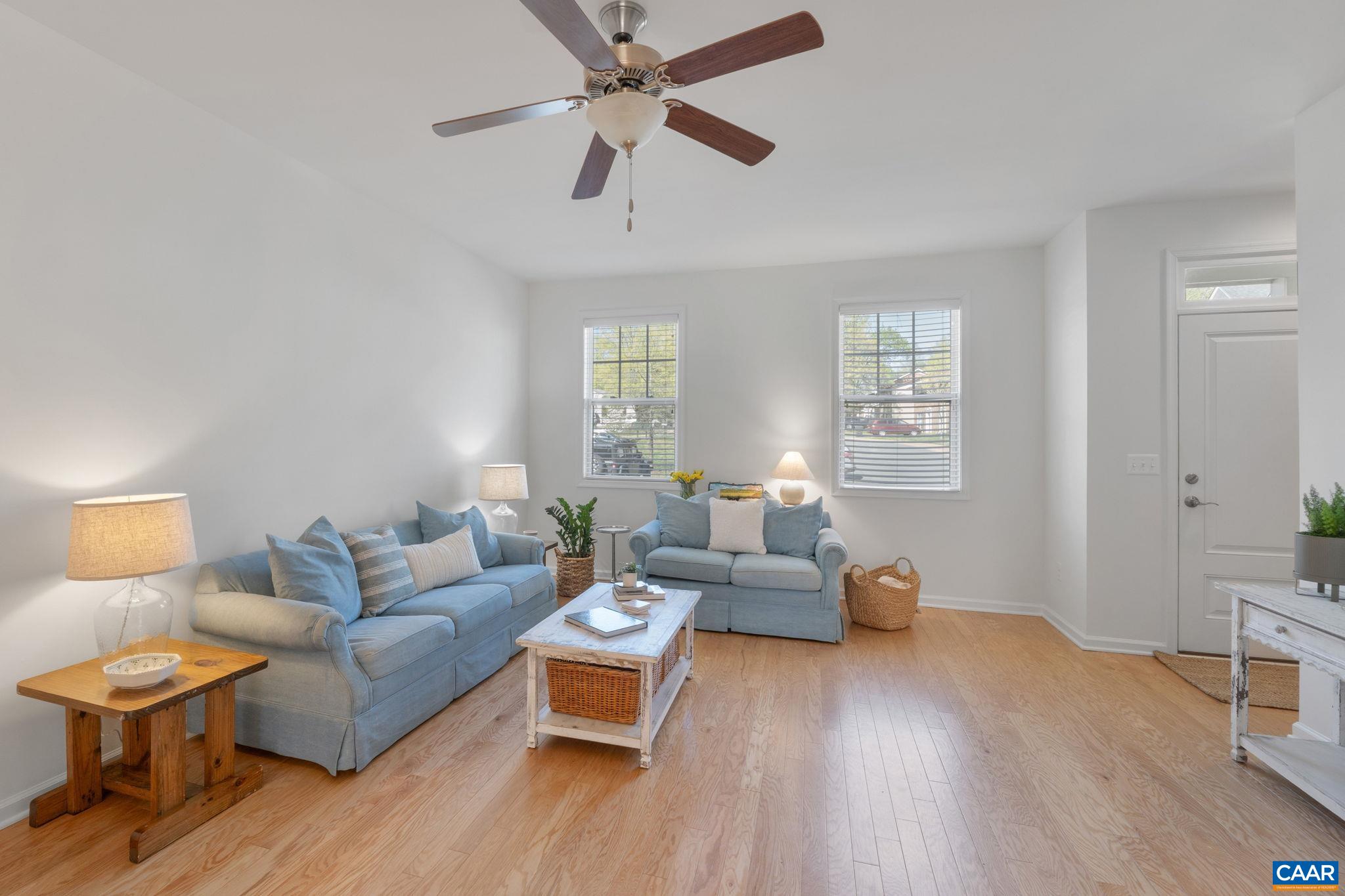 154 LONGWOOD DR