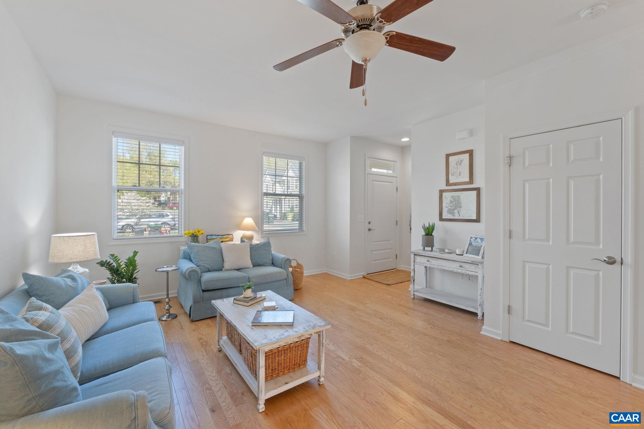 154 LONGWOOD DR