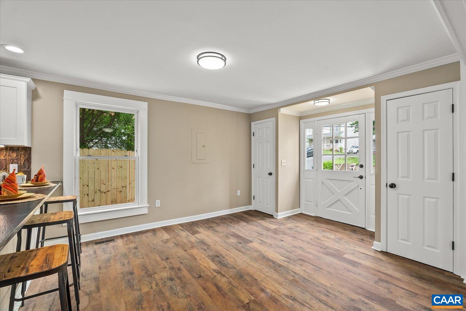 133 STRAITH ST