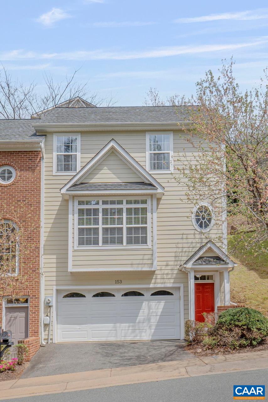 153 BROOKWOOD DR