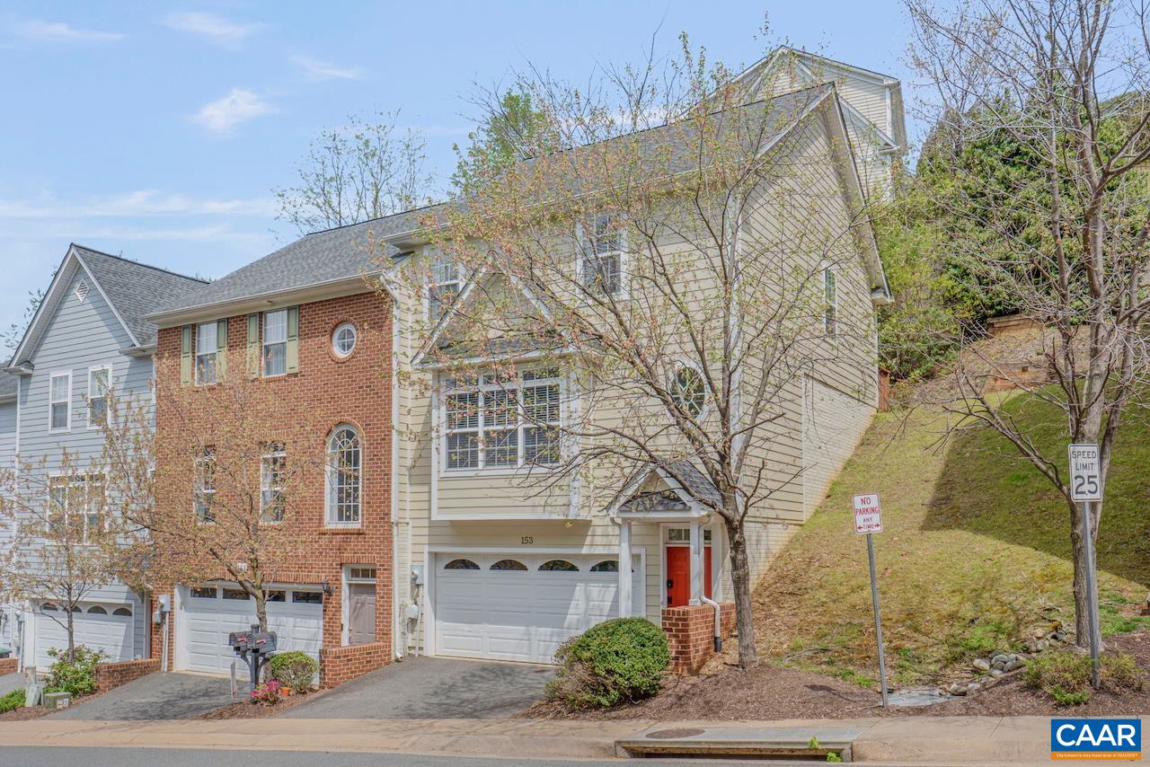 153 BROOKWOOD DR