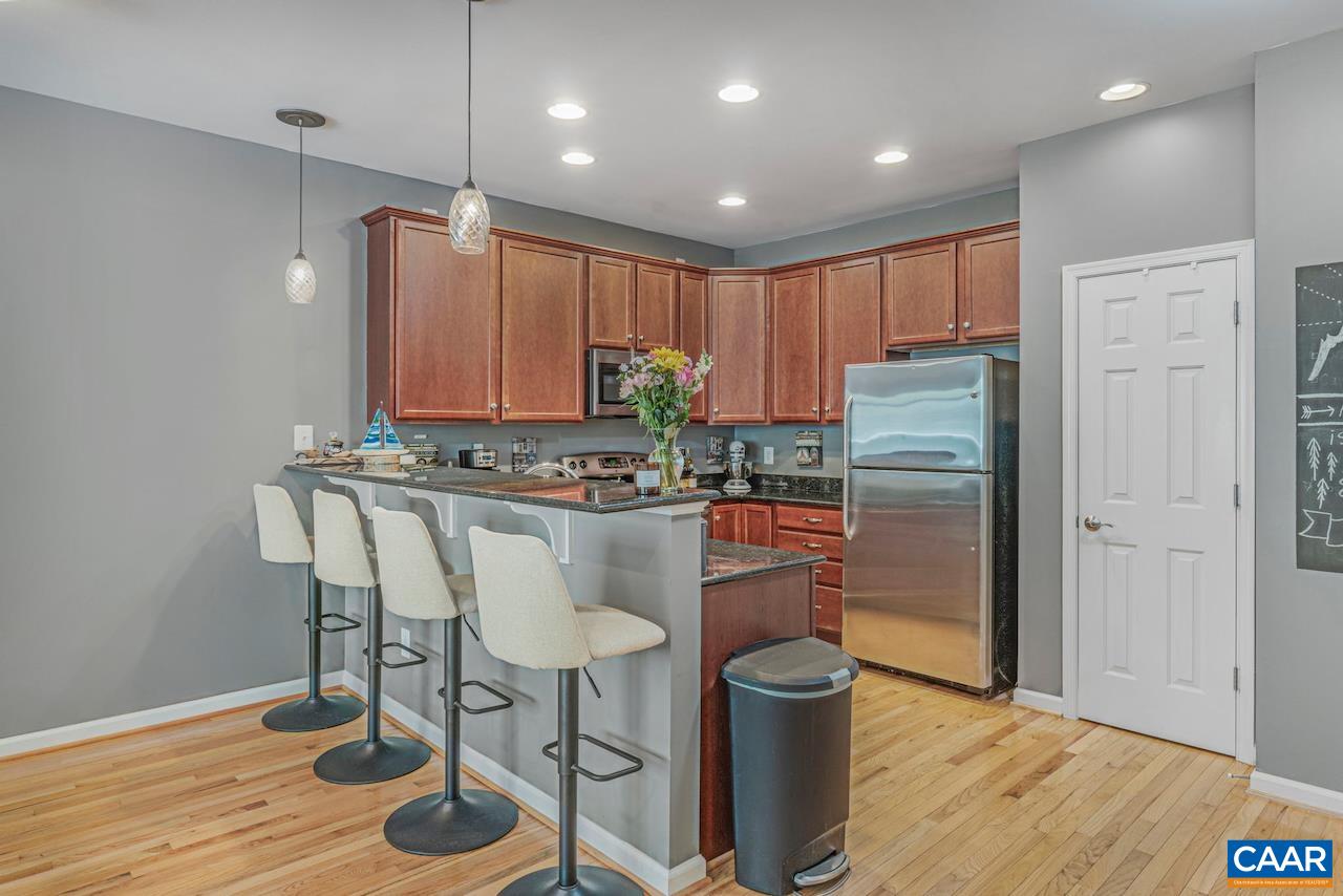 153 BROOKWOOD DR