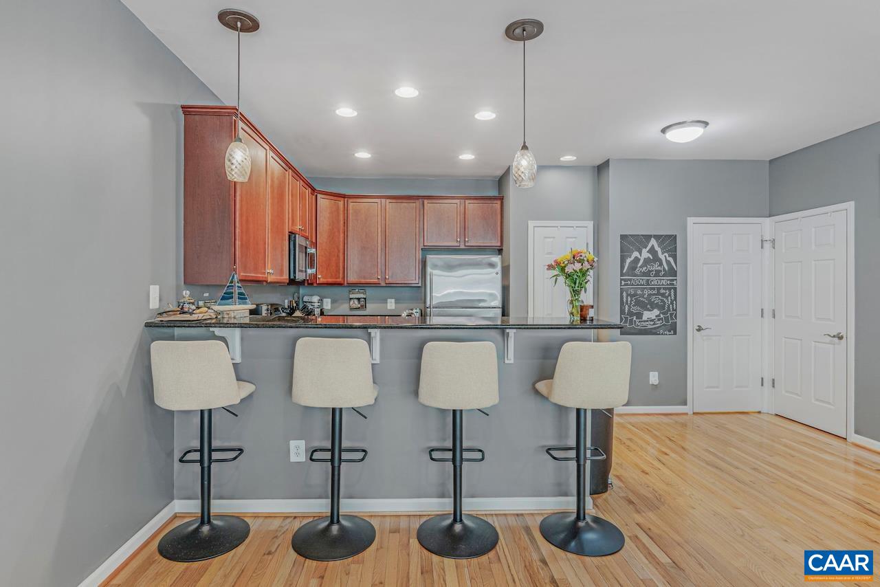 153 BROOKWOOD DR