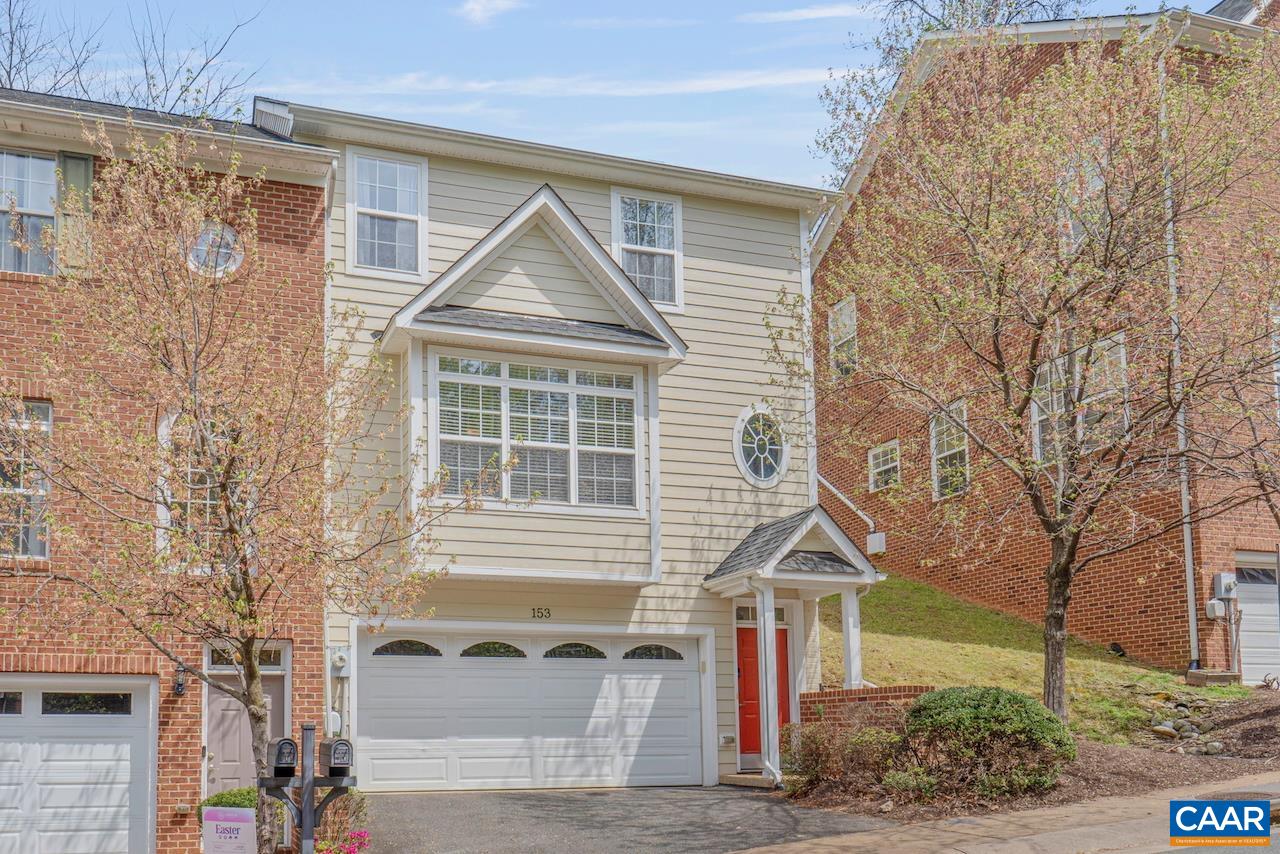 153 BROOKWOOD DR