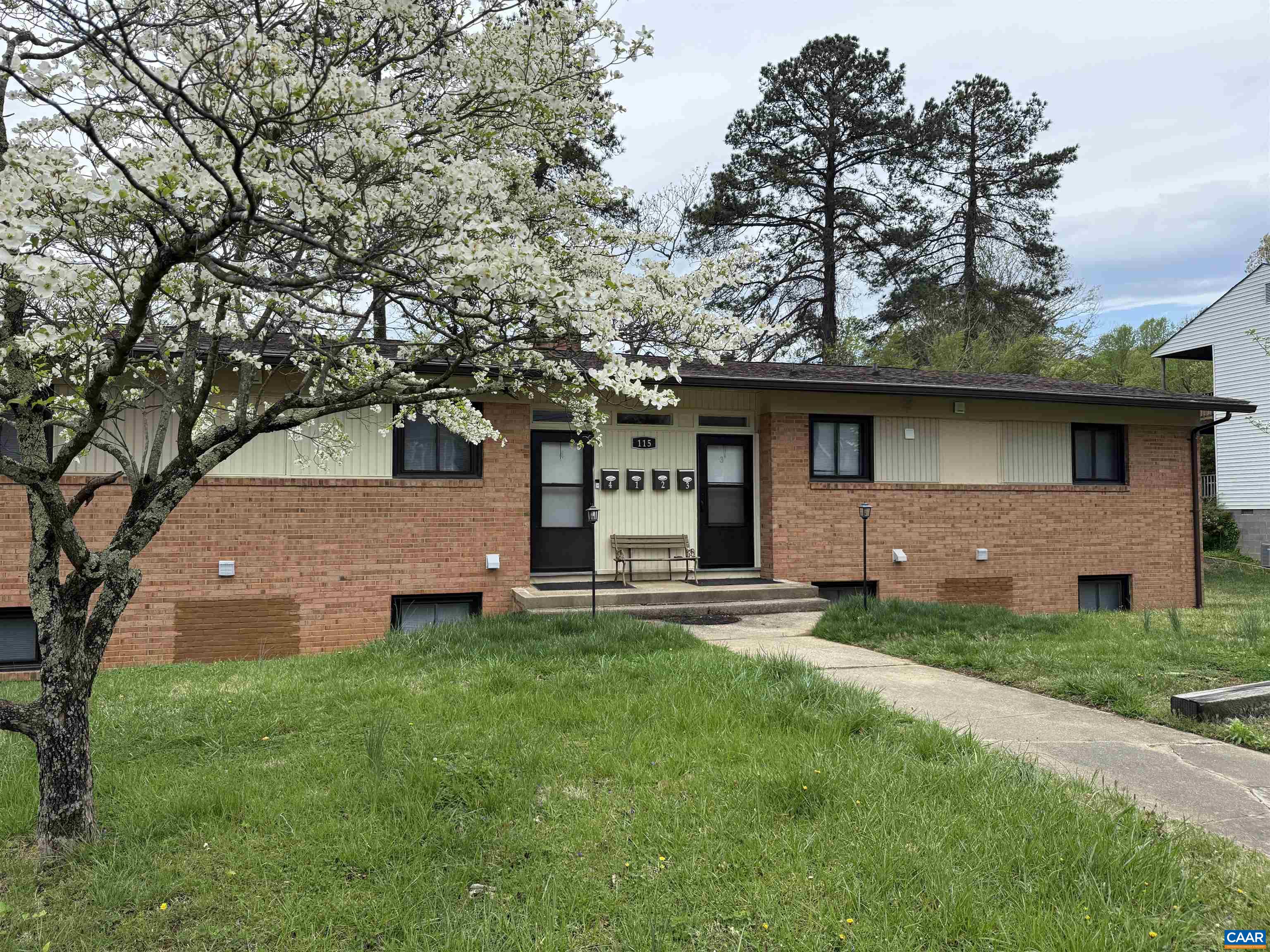 115 APPLE TREE RD Unit: 3