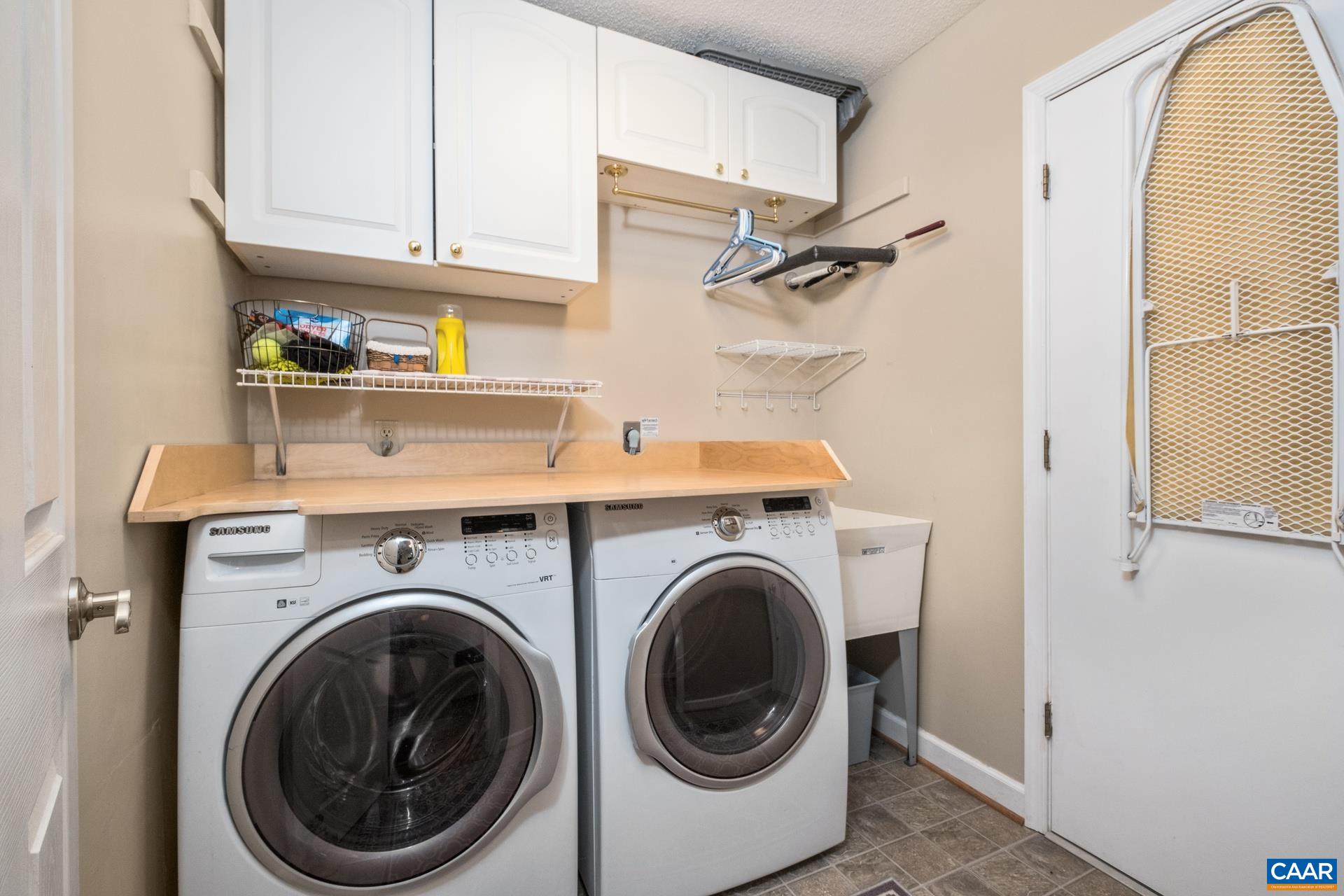 149 BROOK CT