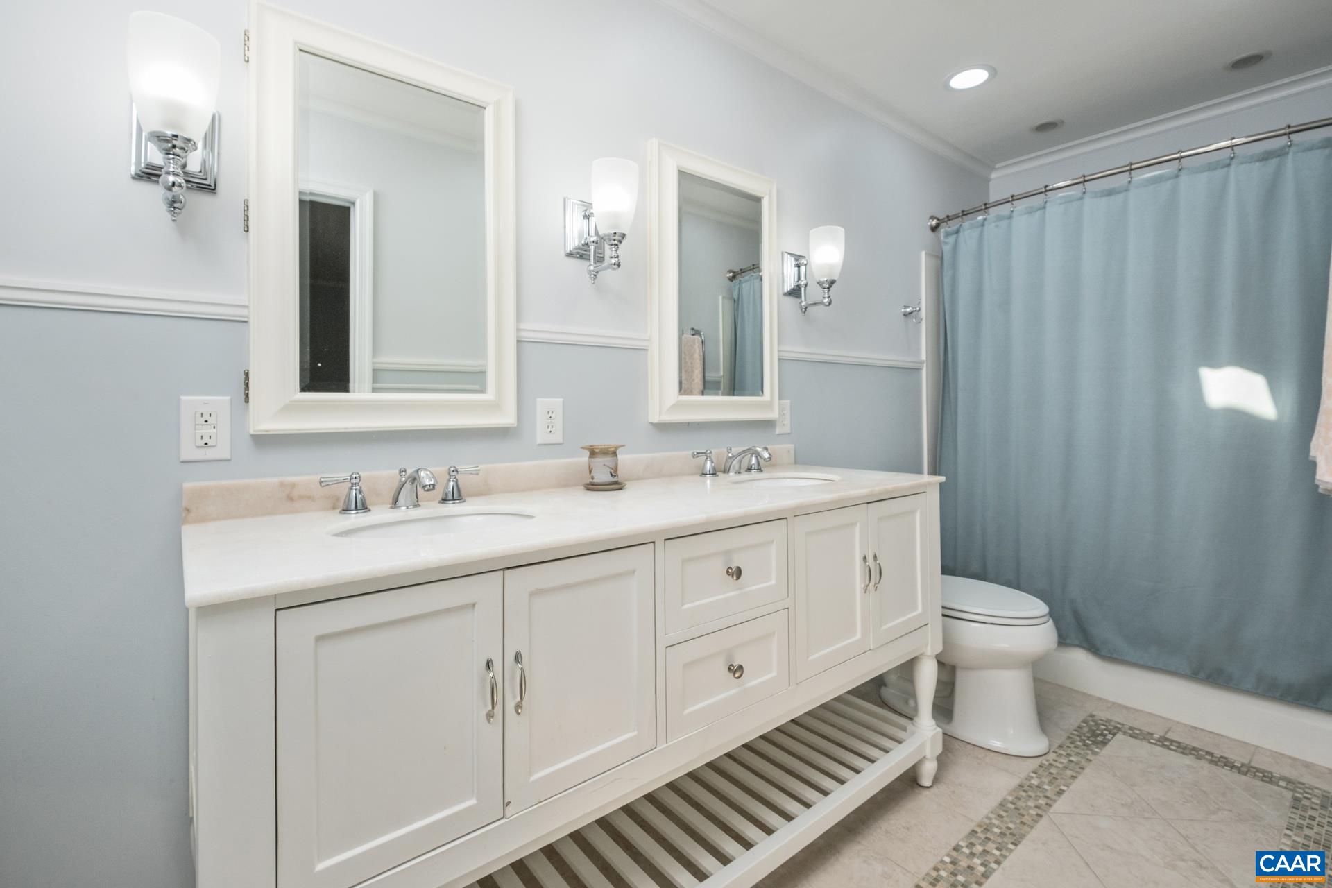 149 BROOK CT