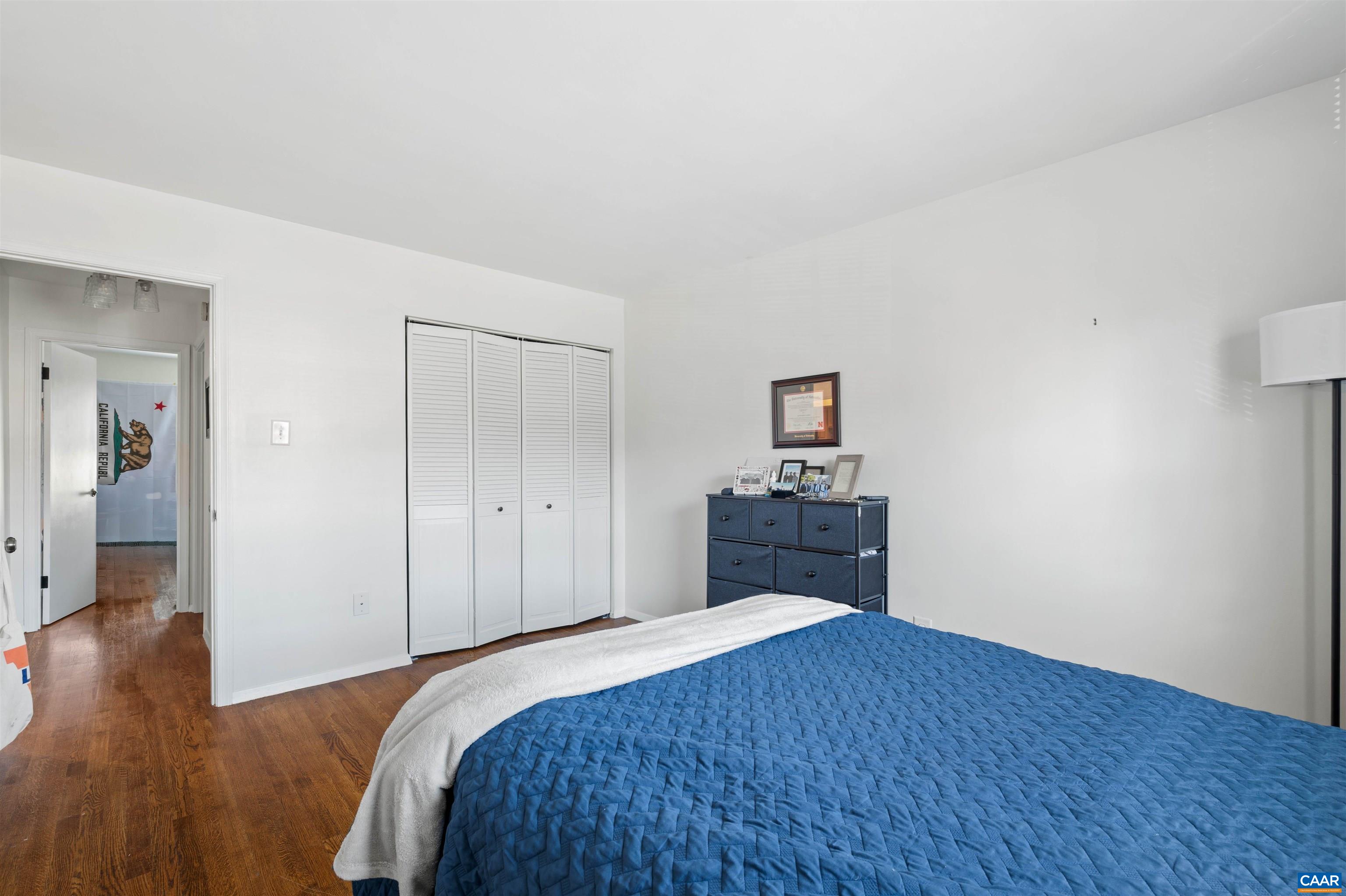 135 HESSIAN HILLS CIR Unit: 3