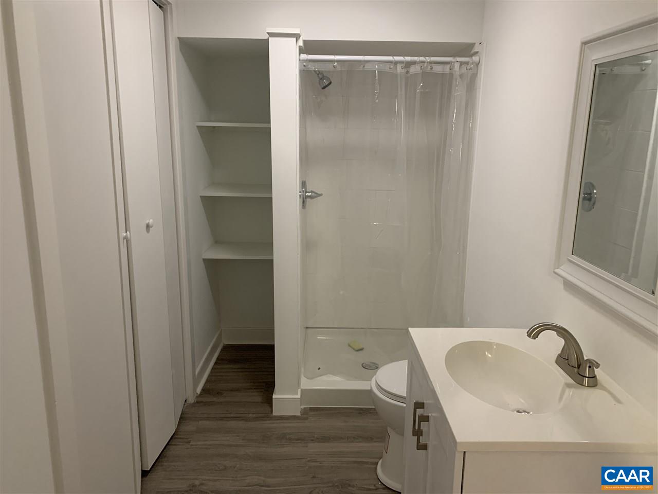 1613 DEL MAR DR
