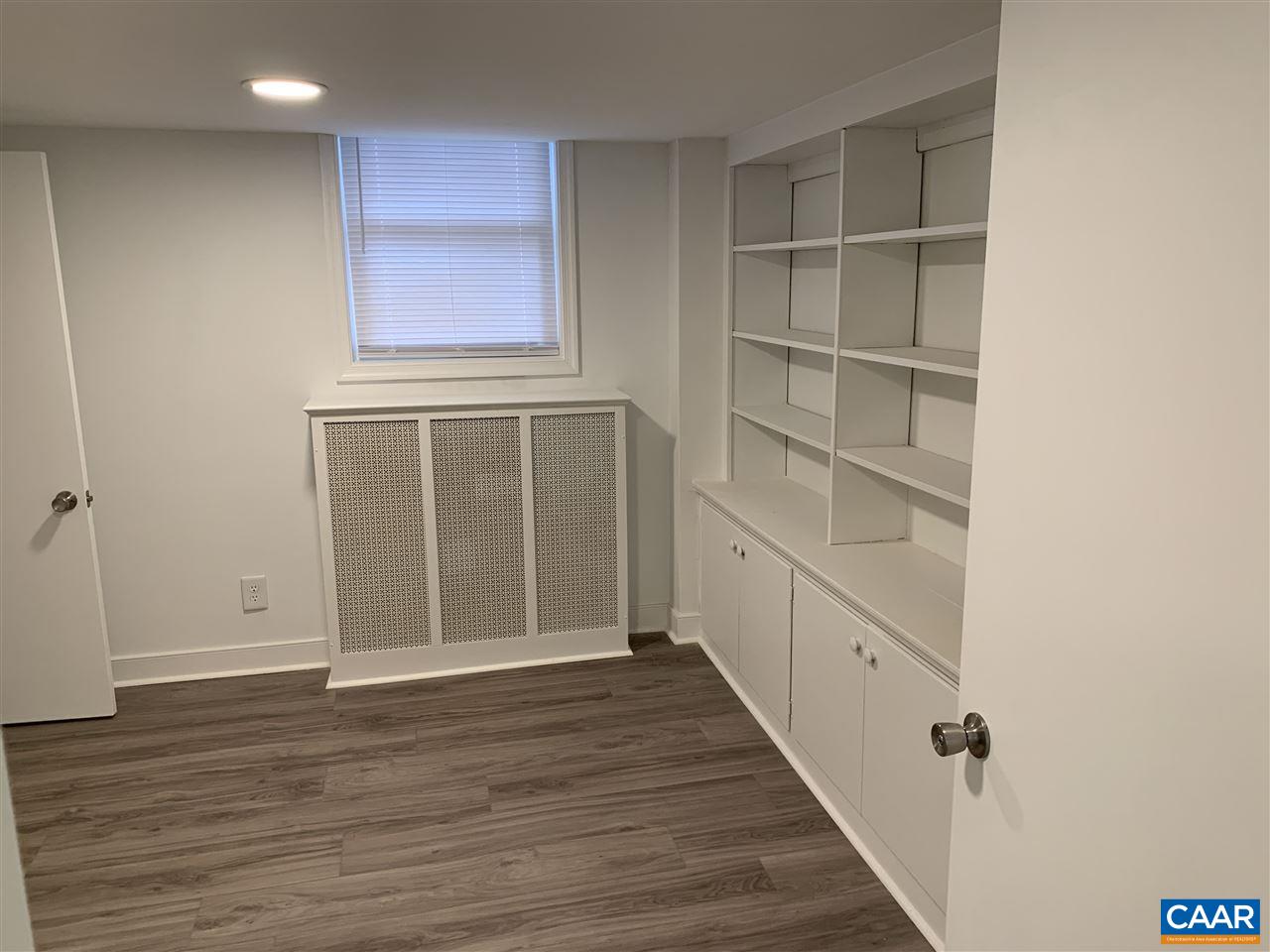 1613 DEL MAR DR