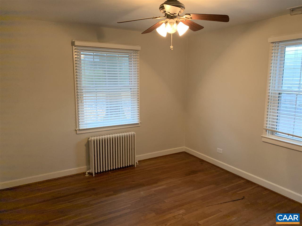 1613 DEL MAR DR