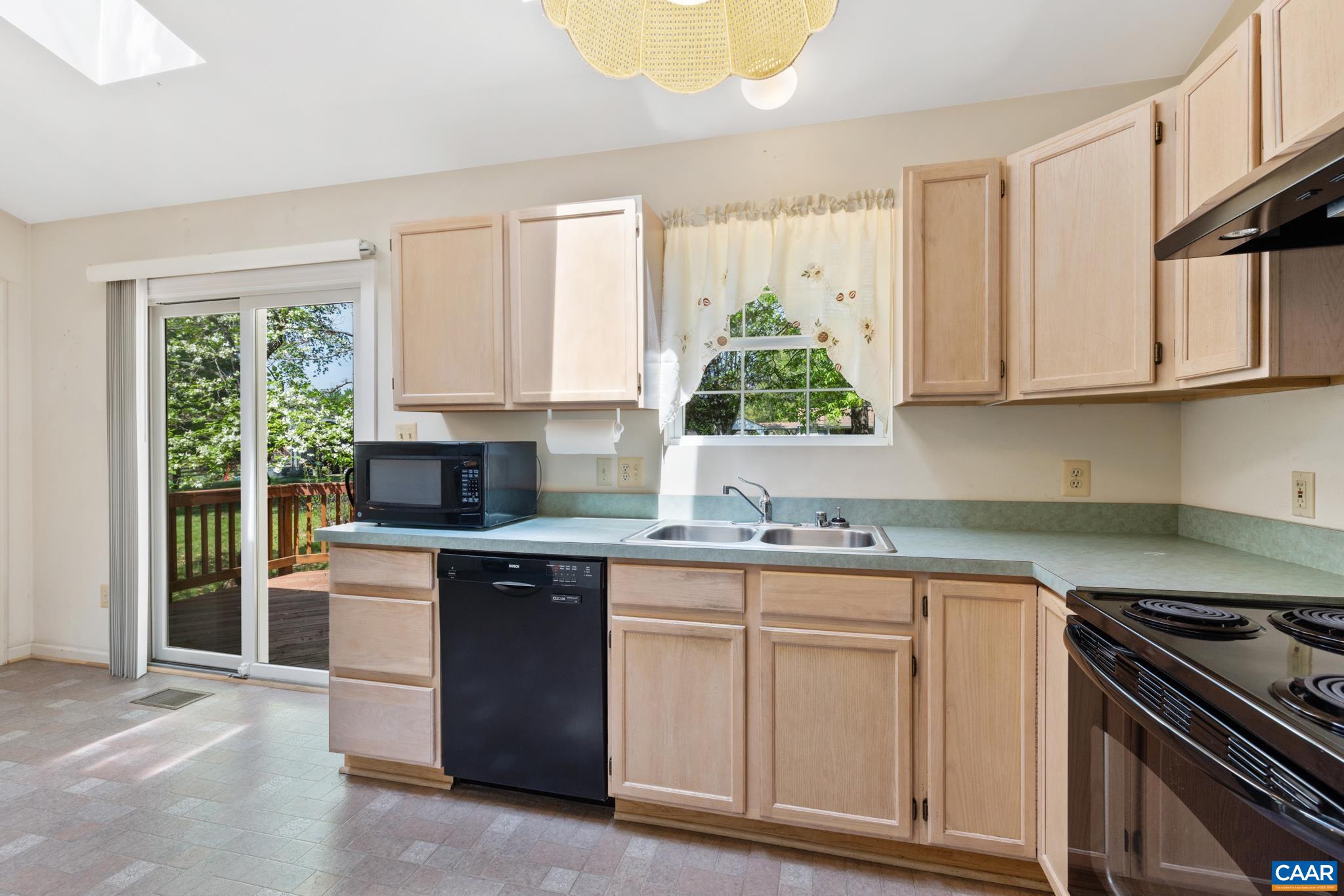 134 WILLIAM RD