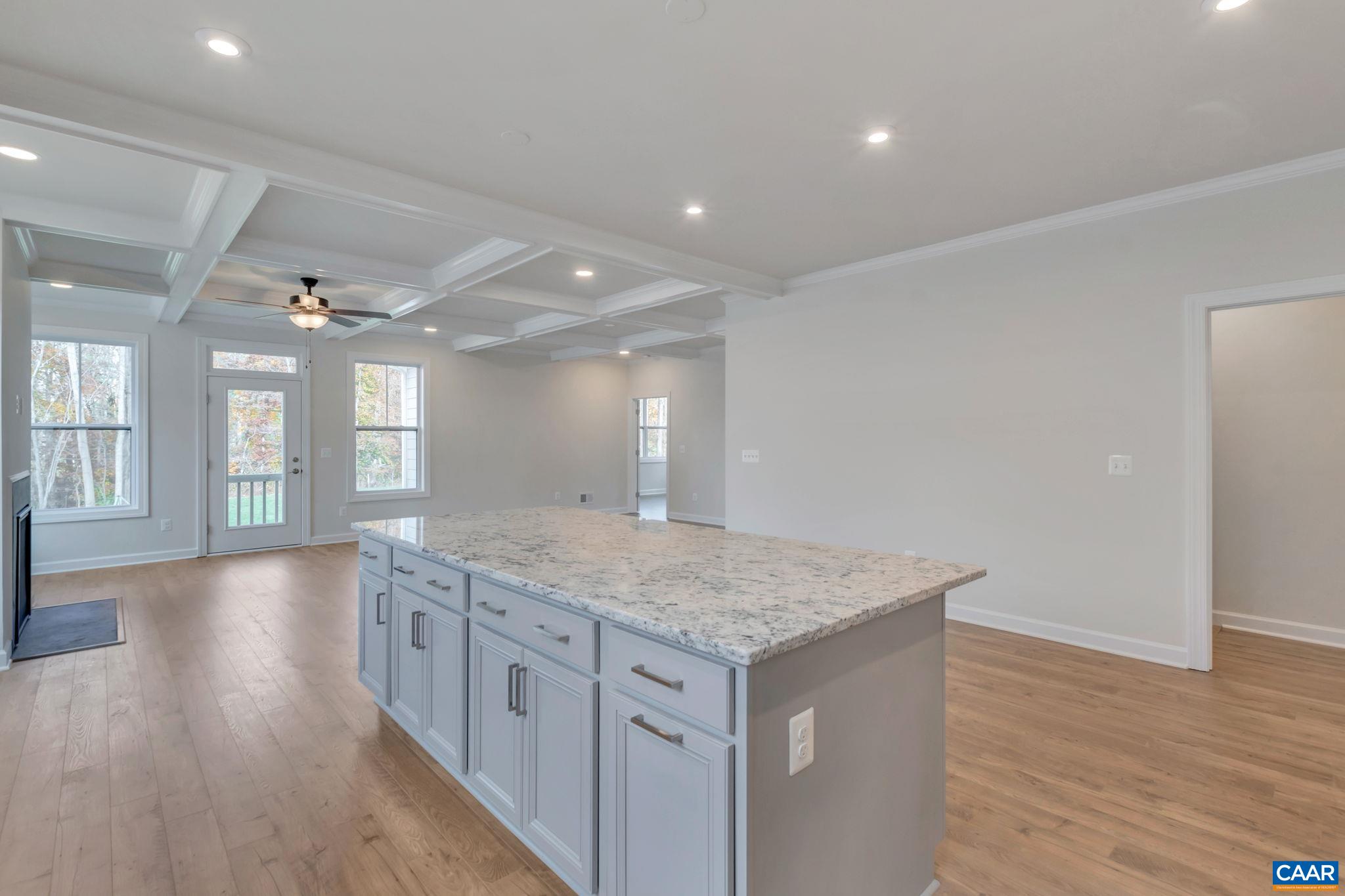 43 WHISPERWOOD CT