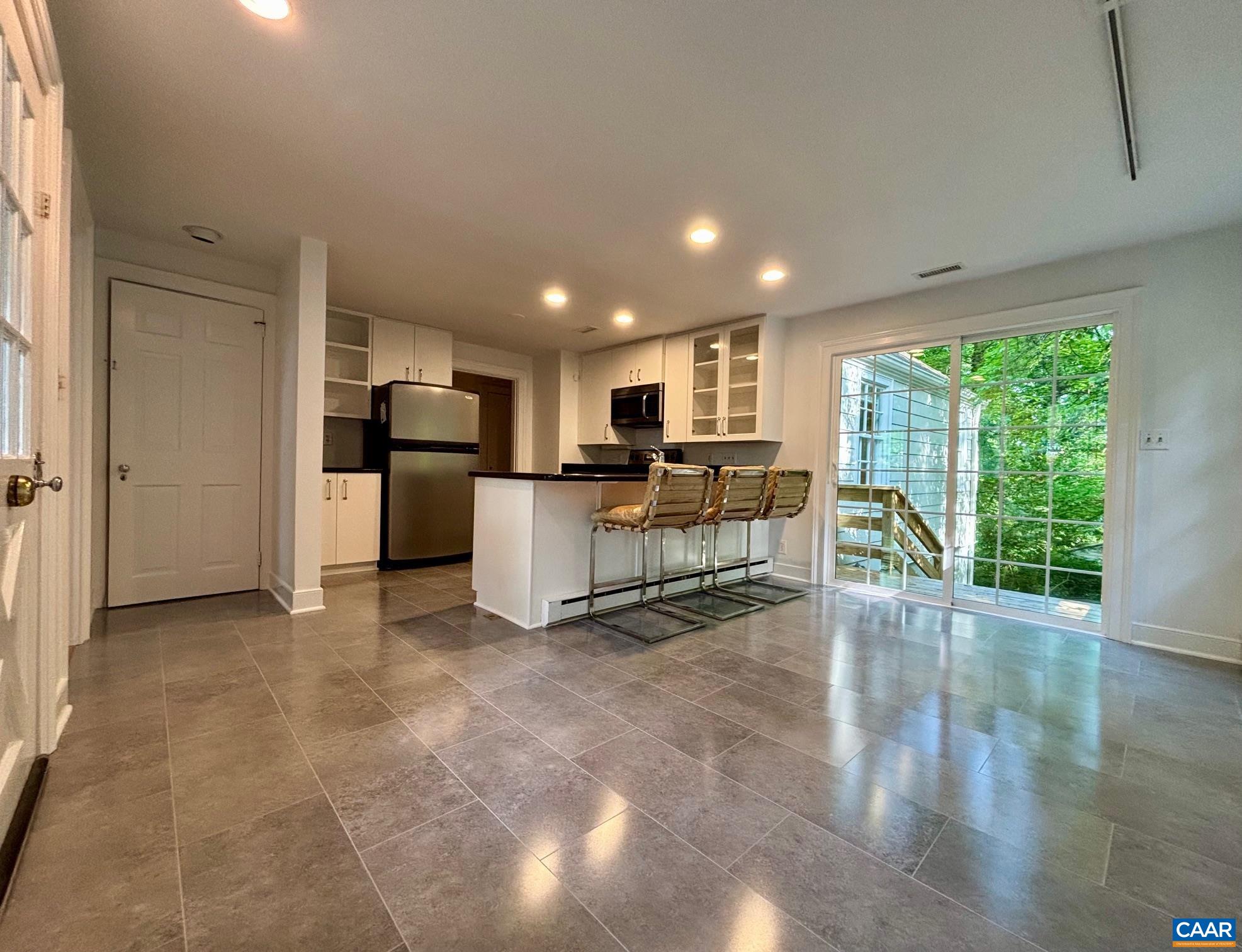 1426 DAIRY RD