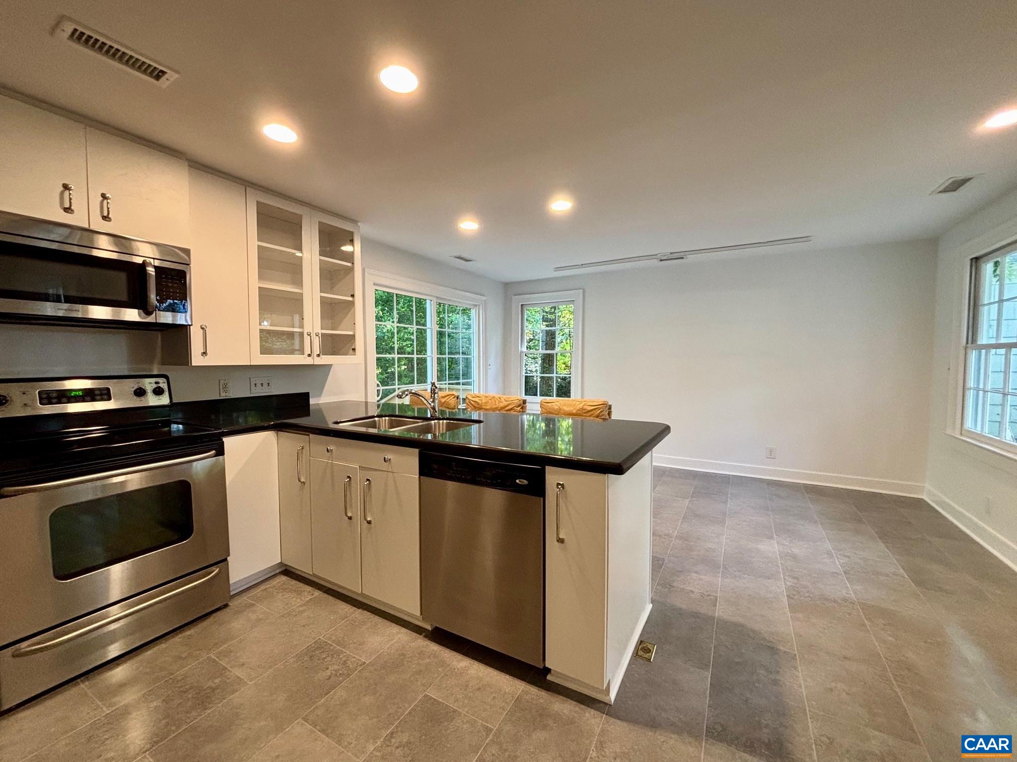 1426 DAIRY RD