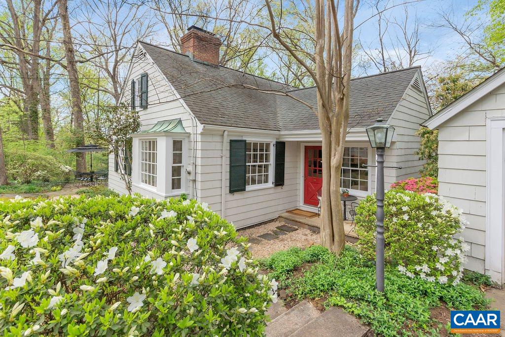 1426 DAIRY RD