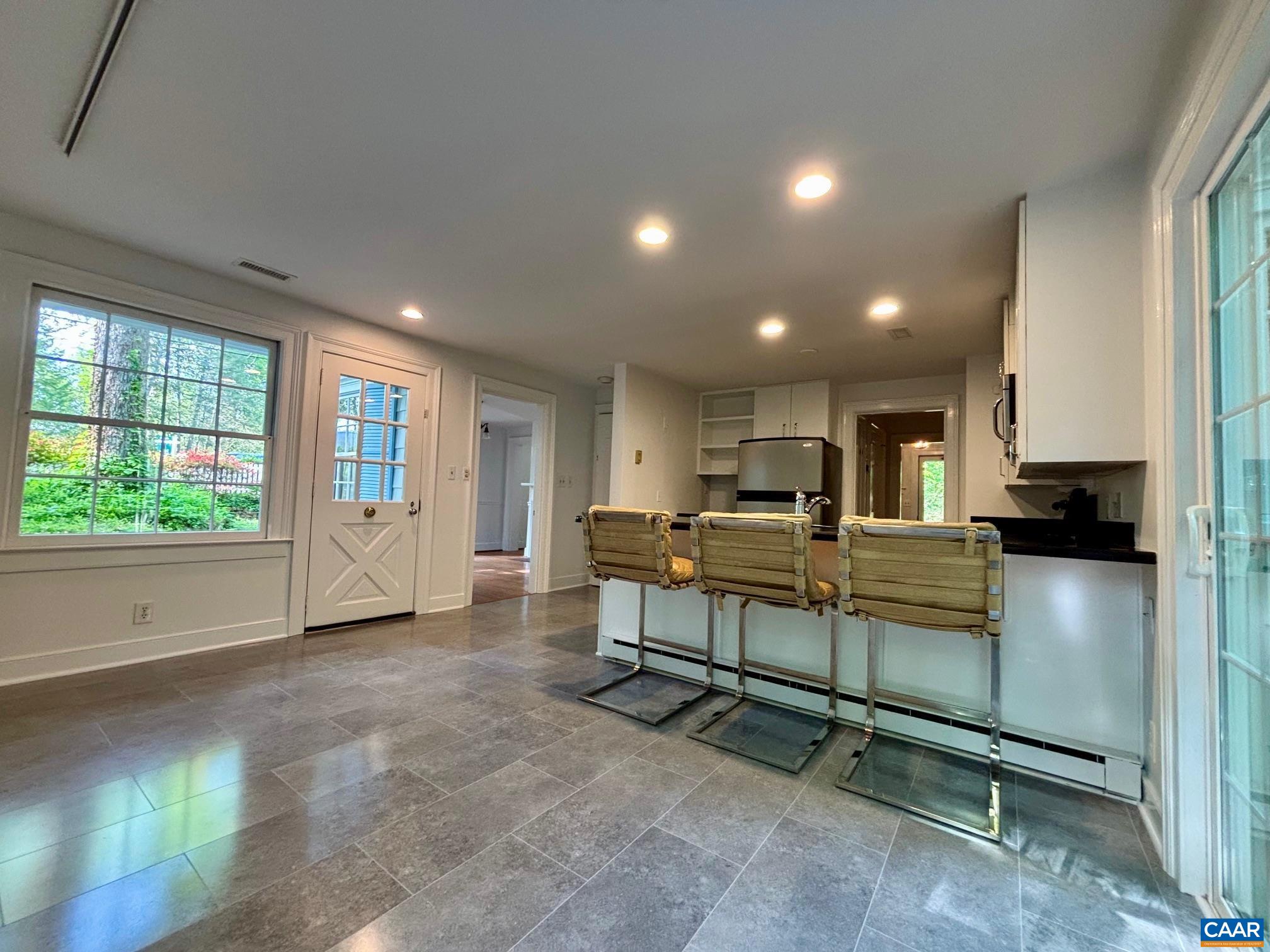 1426 DAIRY RD