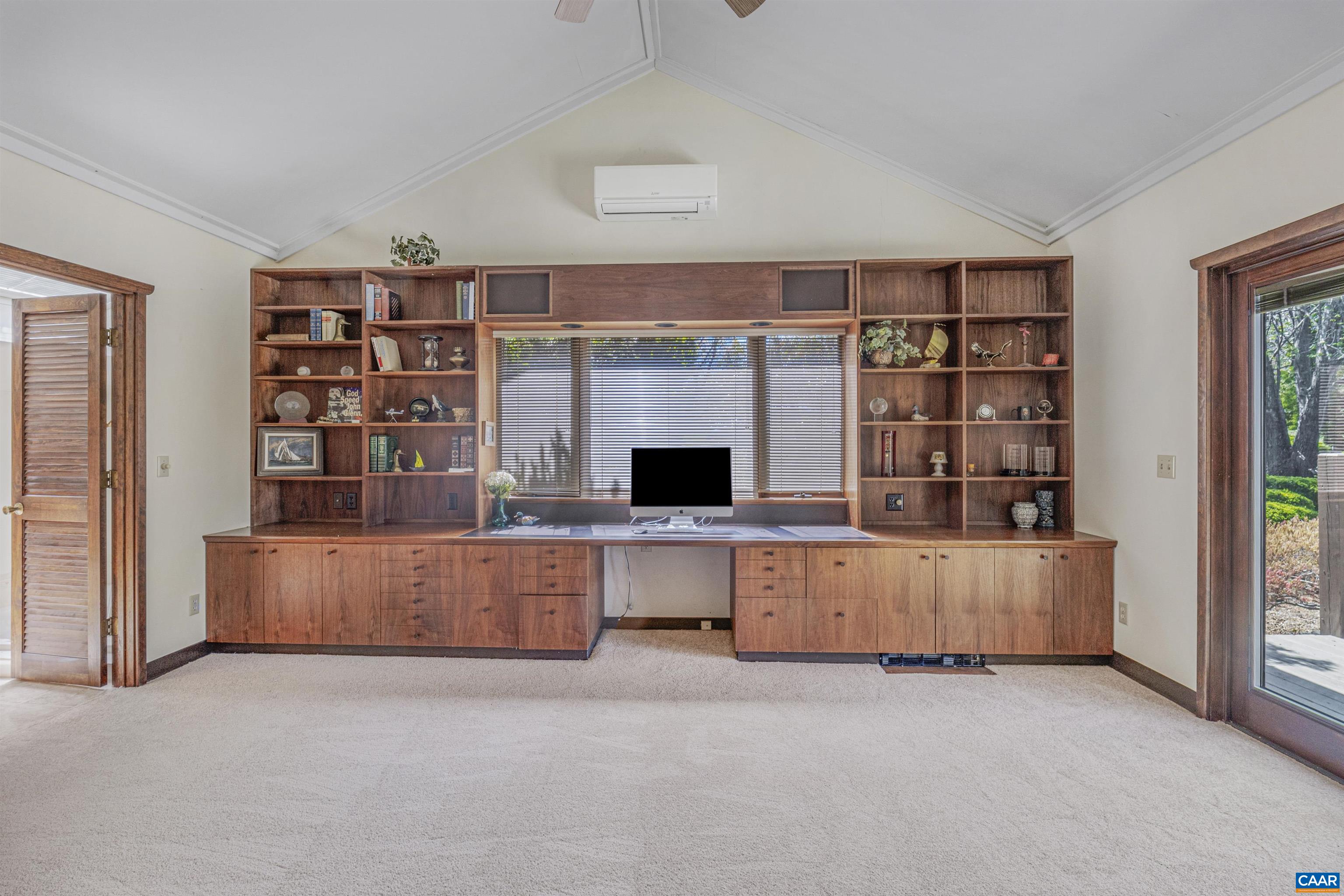 131 MIMOSA LN