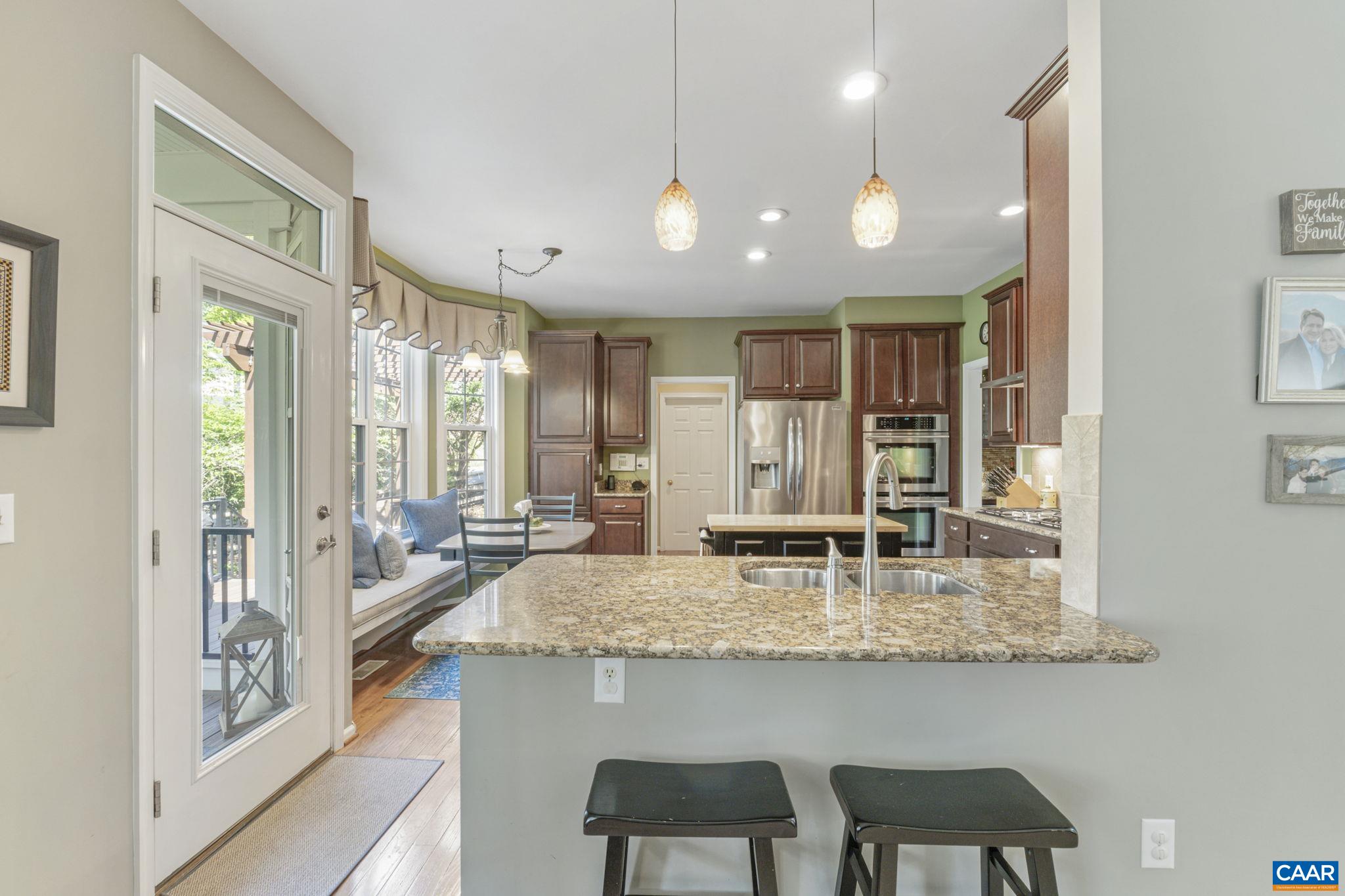 1513 CHERRY BARK LN