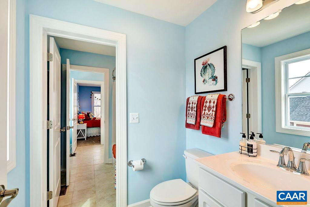 12 STEEP ROCK PL