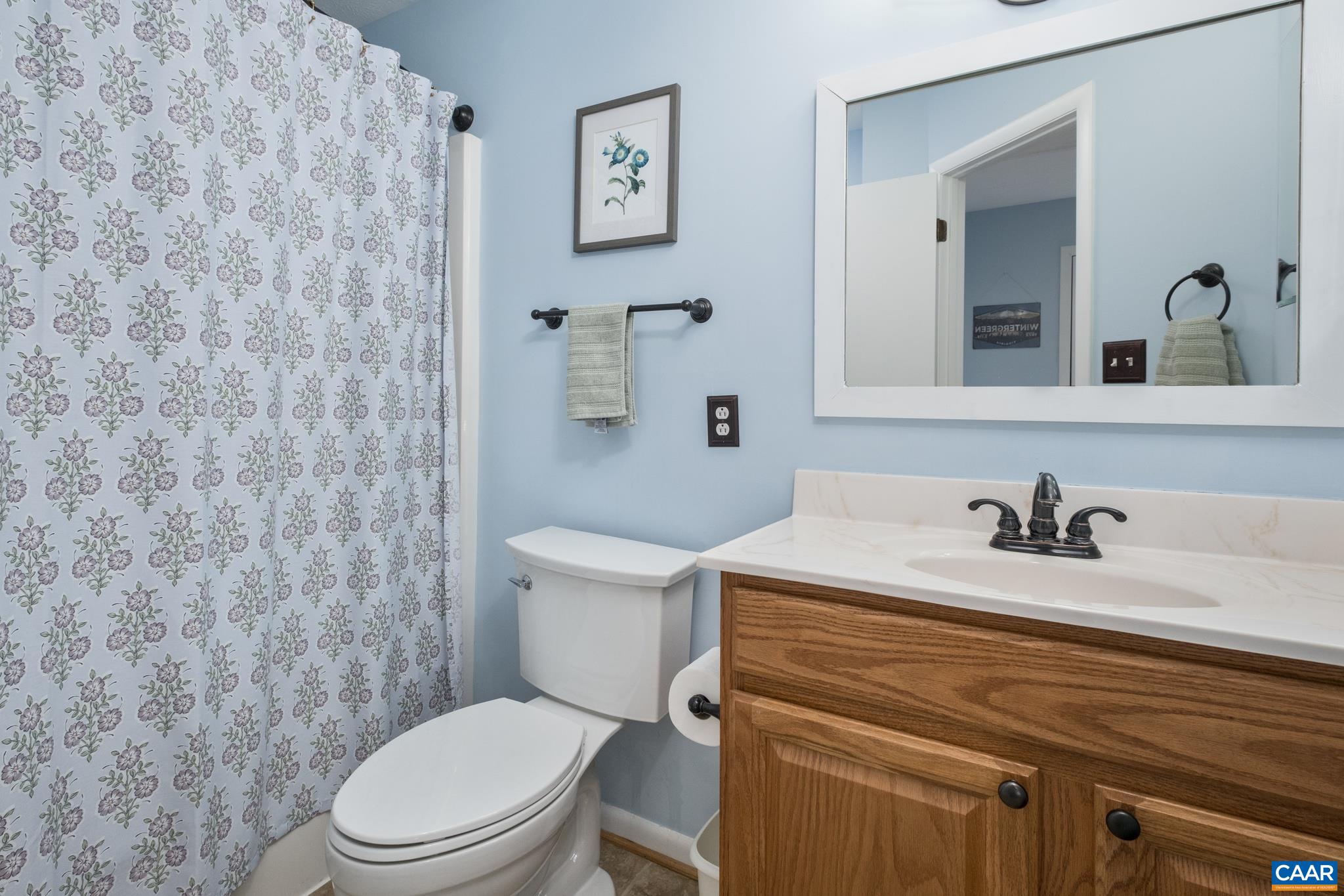 740 LAURELWOOD CONDOS