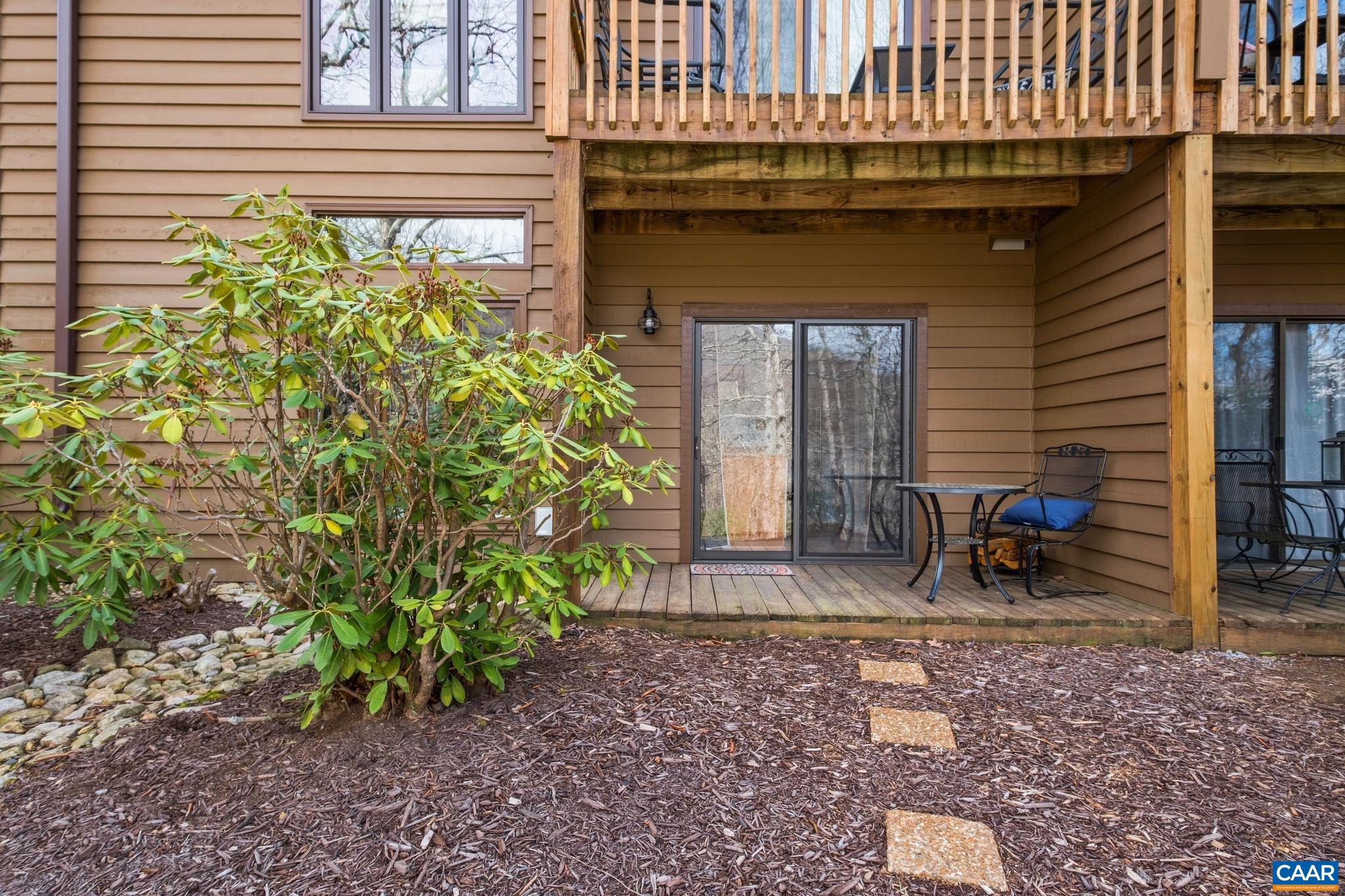 740 LAURELWOOD CONDOS