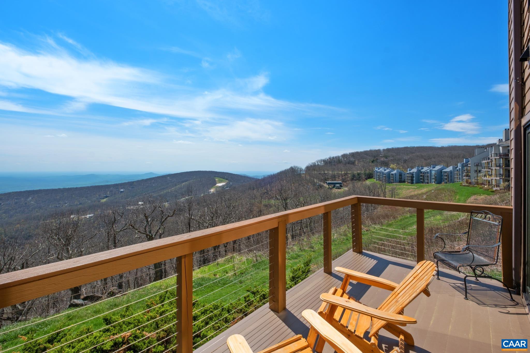 1525 CLIFFS CONDOS