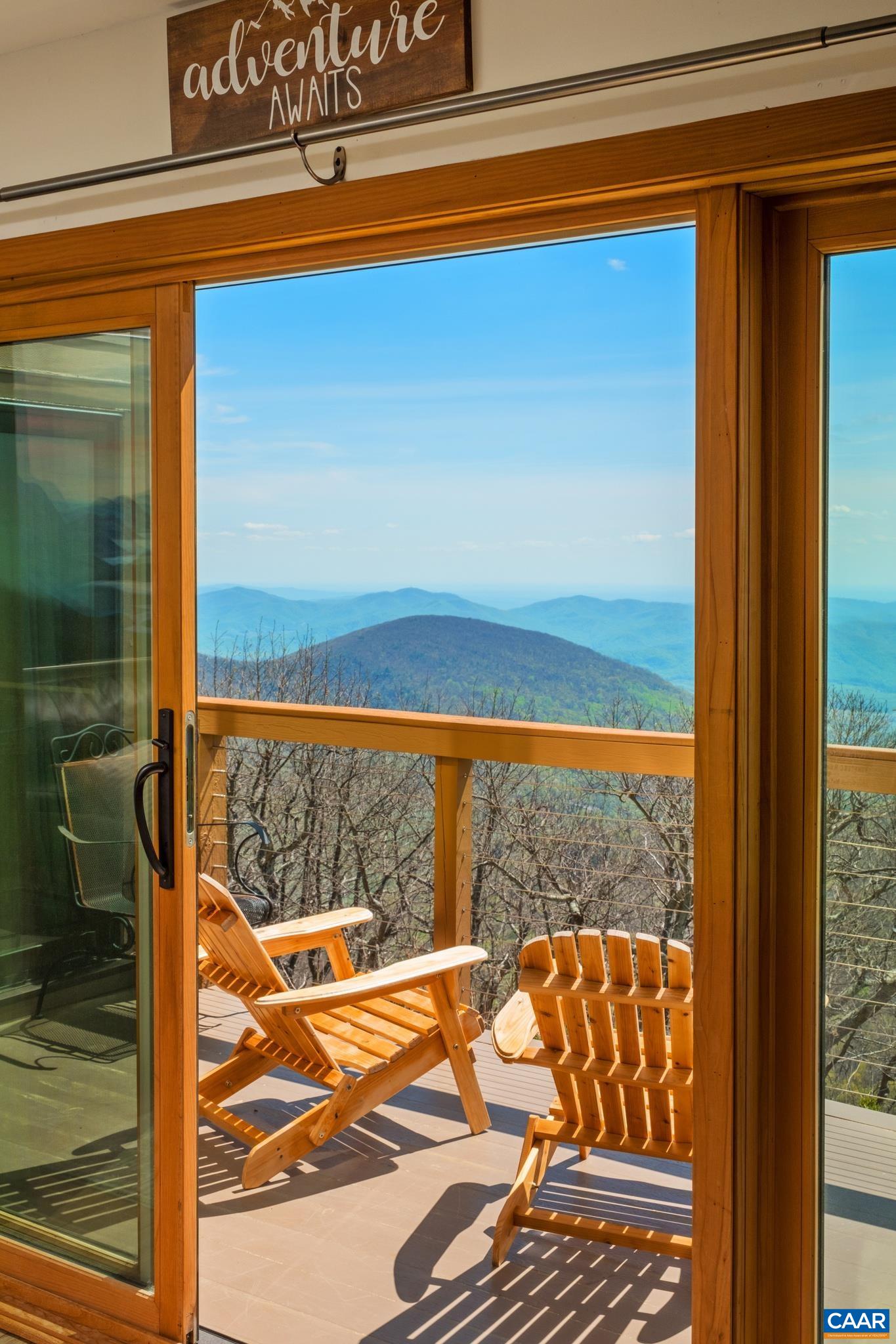1525 CLIFFS CONDOS