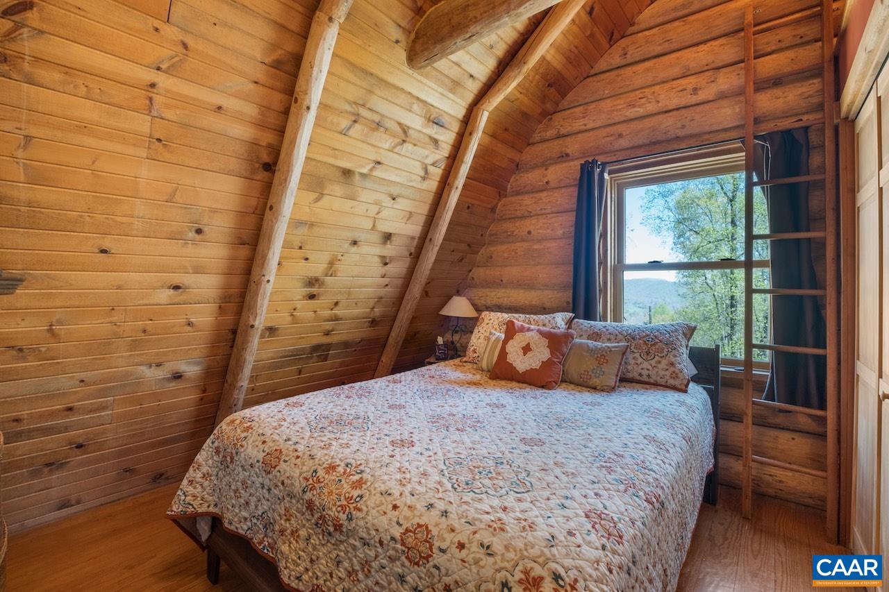 329 BEAR RIDGE TRL