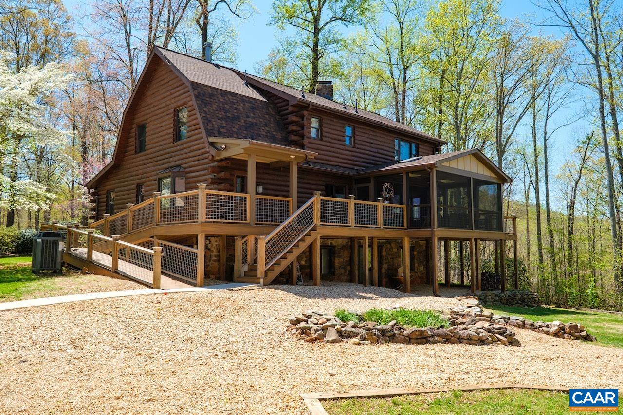329 BEAR RIDGE TRL