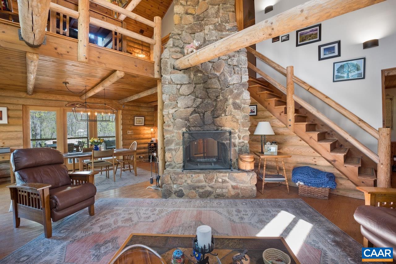 329 BEAR RIDGE TRL