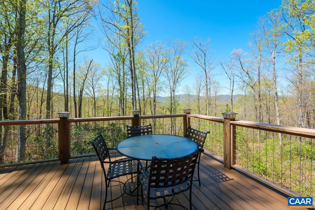 329 BEAR RIDGE TRL