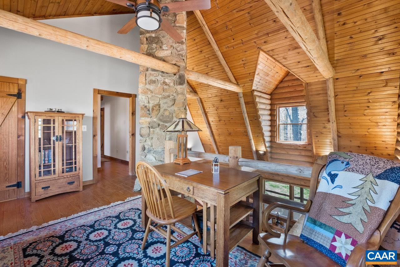 329 BEAR RIDGE TRL