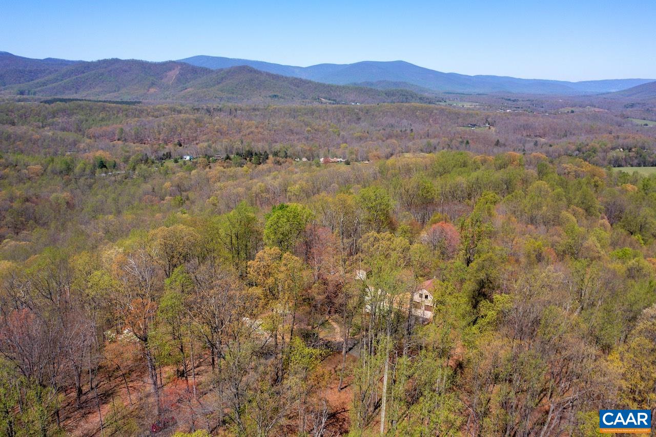 329 BEAR RIDGE TRL