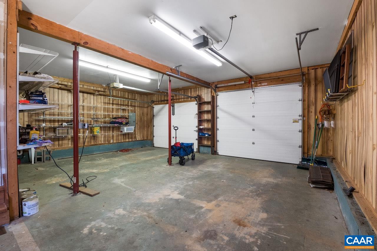 329 BEAR RIDGE TRL